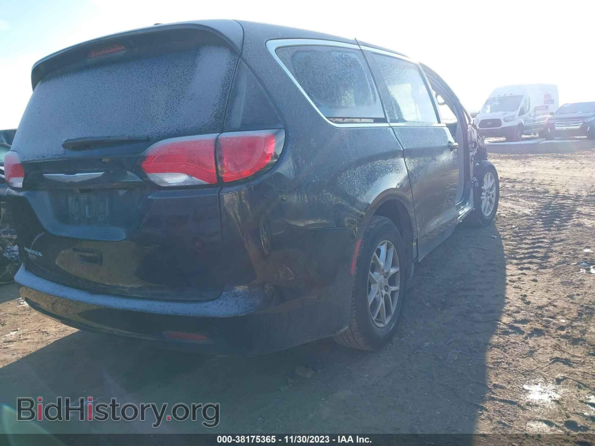 2017 CHRYSLER PACIFICA - VIN: 2C4RC1DGXHR654095 - Фото 4