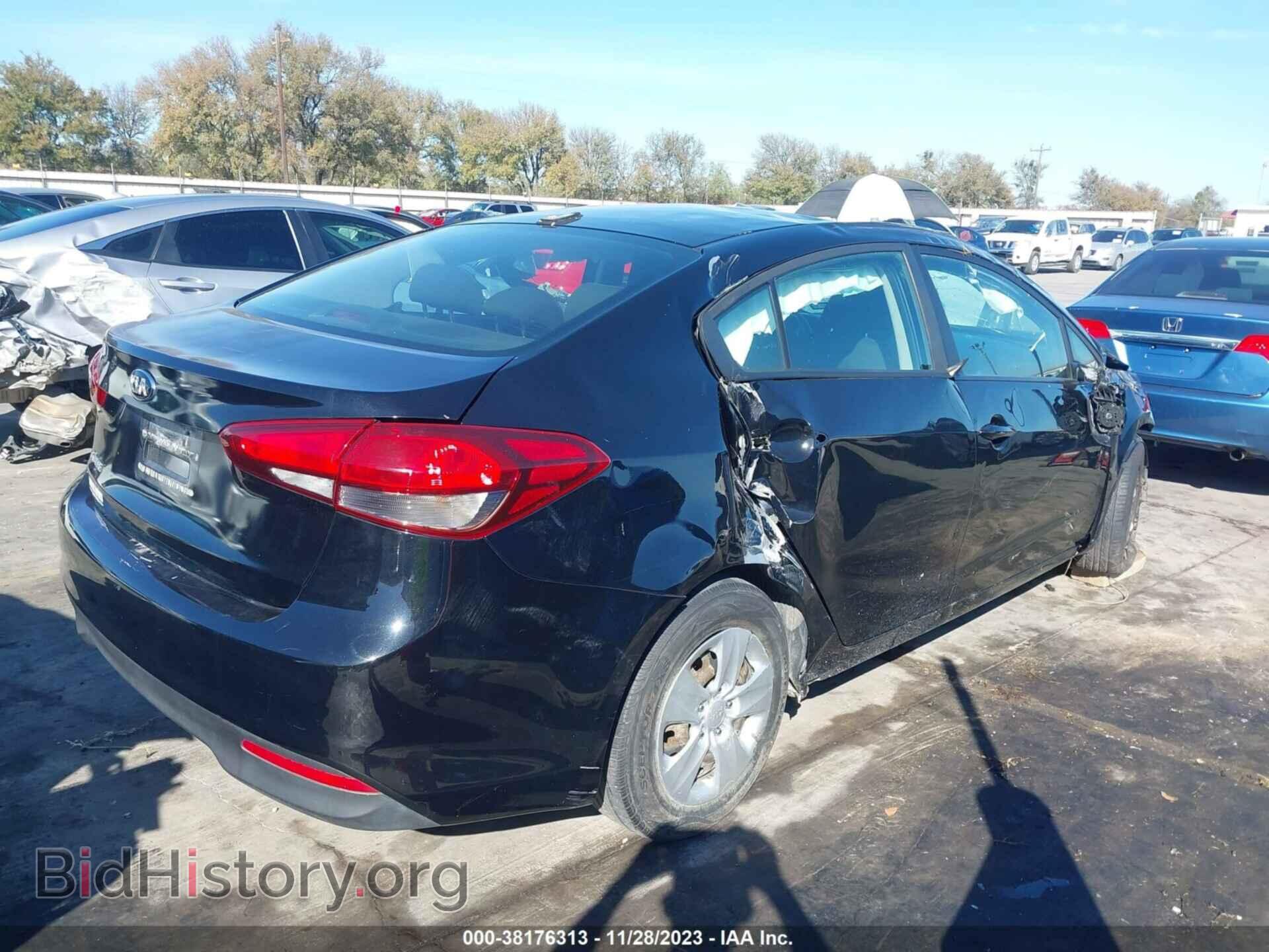 2017 KIA FORTE - VIN: 3KPFK4A77HE151783 - Фото 4