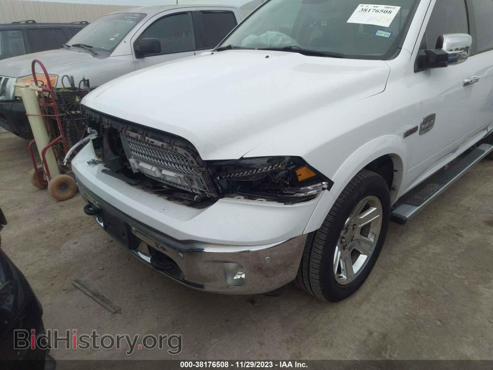2015 RAM 1500 - VIN: 1C6RR6PM2FS608096 - Фото 6