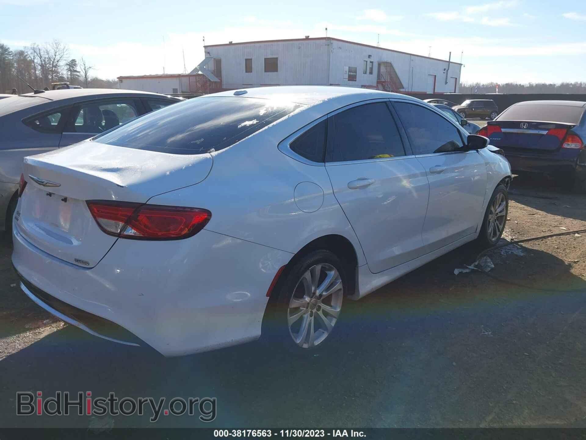 2015 CHRYSLER 200 - VIN: 1C3CCCAB8FN635733 - Фото 4