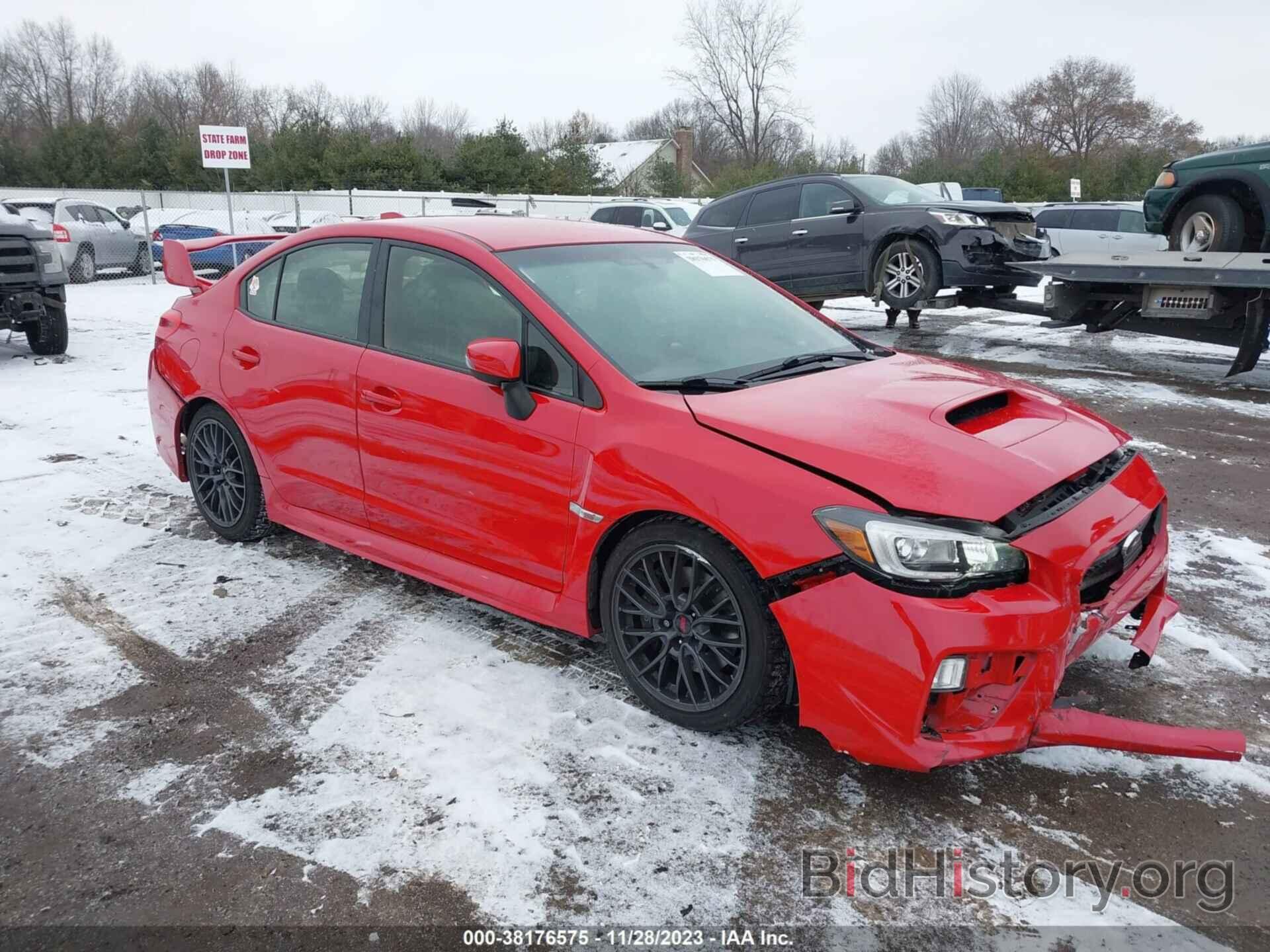 Photo JF1VA2V6XH9803052 - SUBARU WRX STI 2017