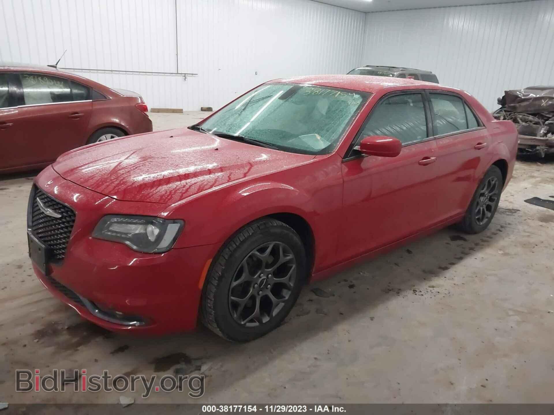 2016 CHRYSLER 300 - VIN: 2C3CCAGG1GH321312 - Фото 2