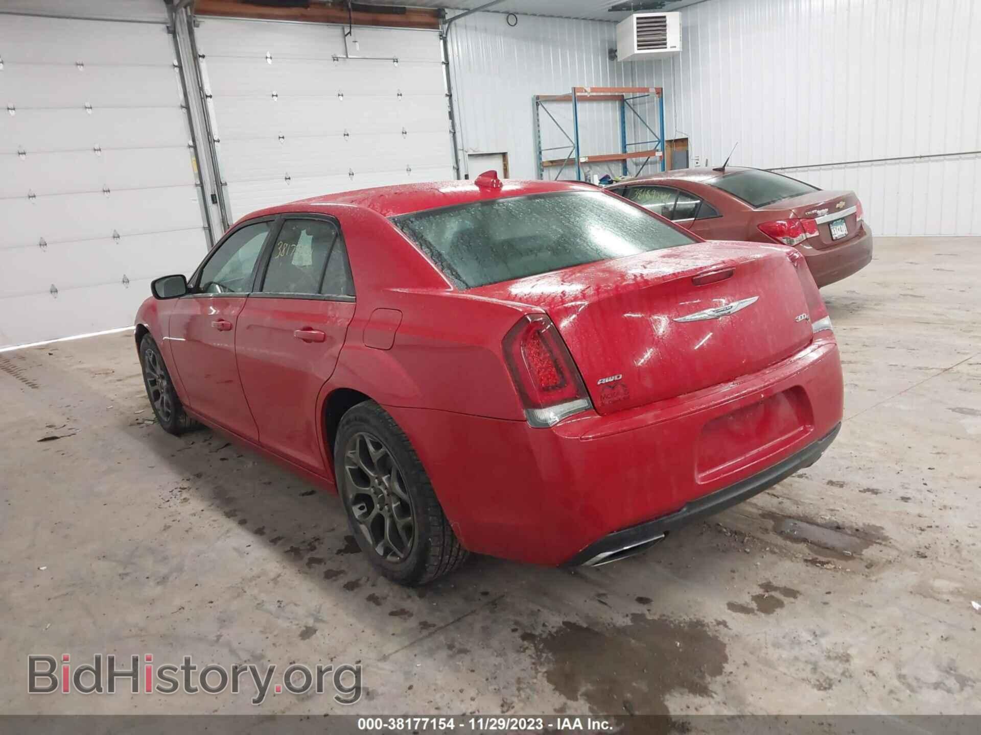 2016 CHRYSLER 300 - VIN: 2C3CCAGG1GH321312 - Фото 3