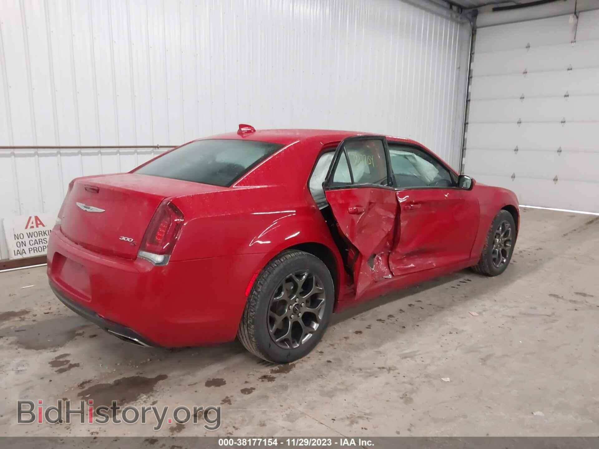 2016 CHRYSLER 300 - VIN: 2C3CCAGG1GH321312 - Фото 4