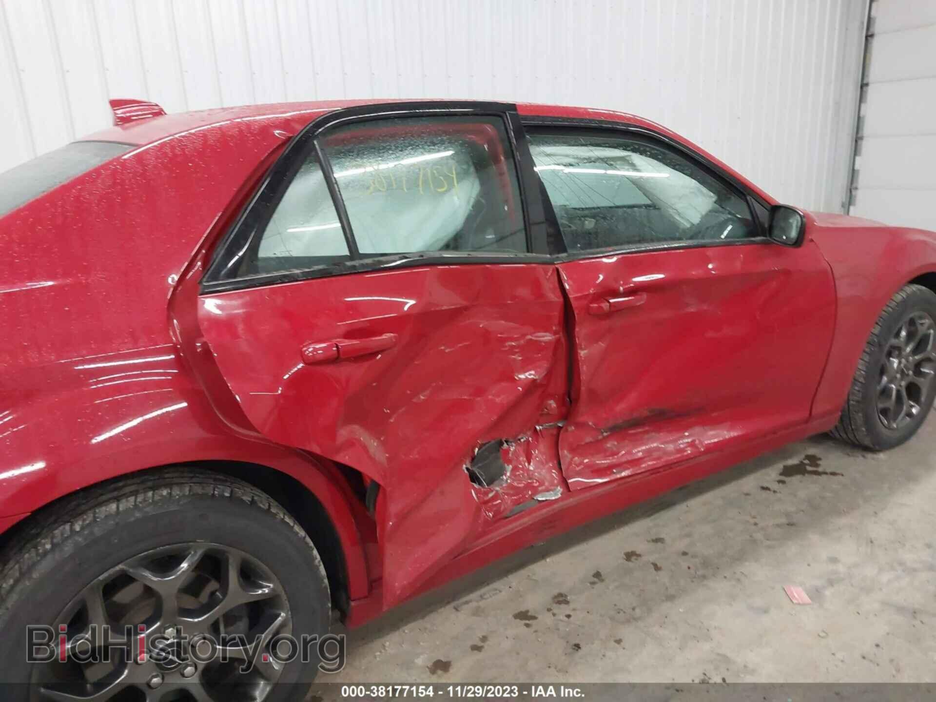 2016 CHRYSLER 300 - VIN: 2C3CCAGG1GH321312 - Фото 6