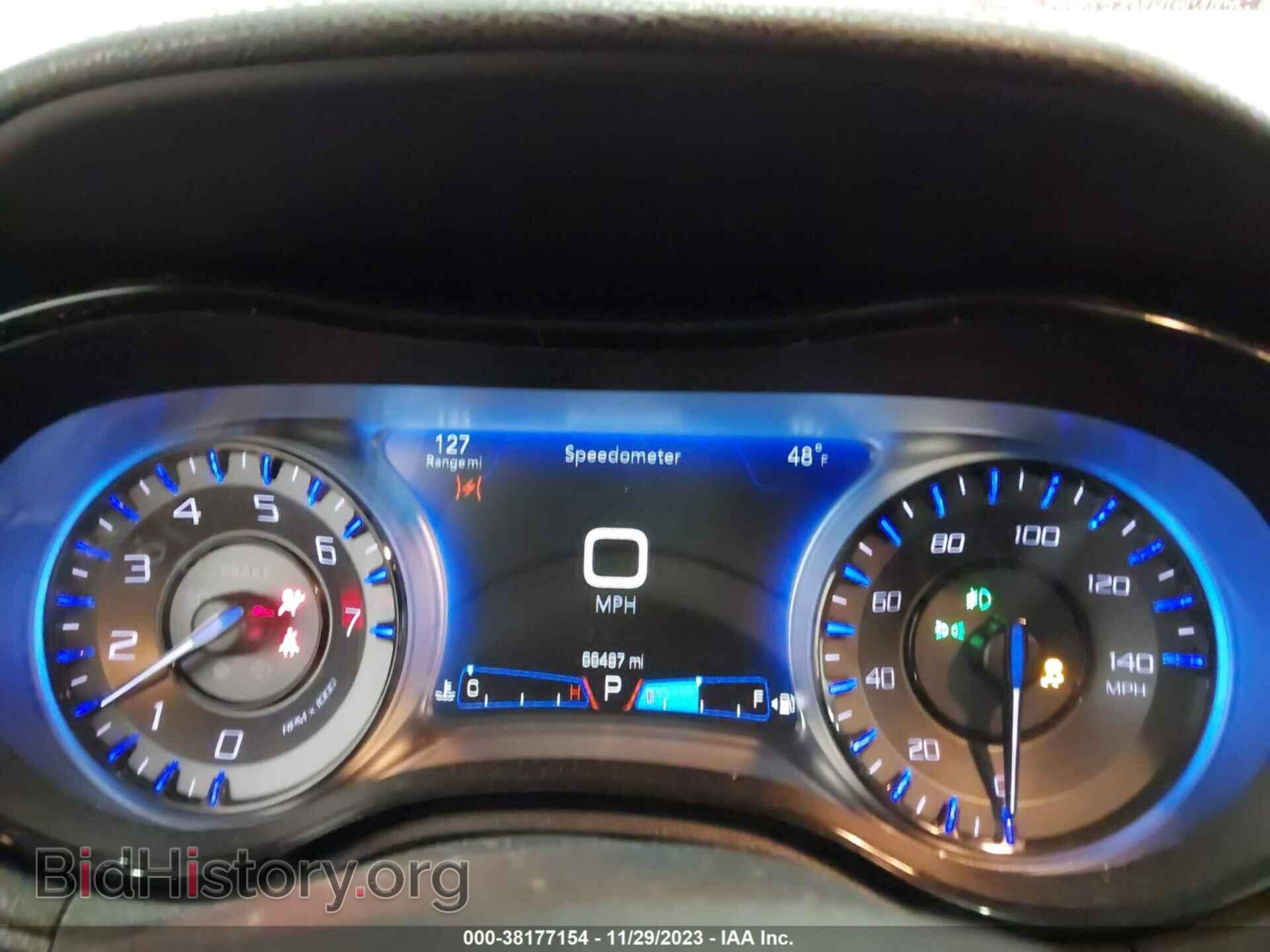 2016 CHRYSLER 300 - VIN: 2C3CCAGG1GH321312 - Фото 7