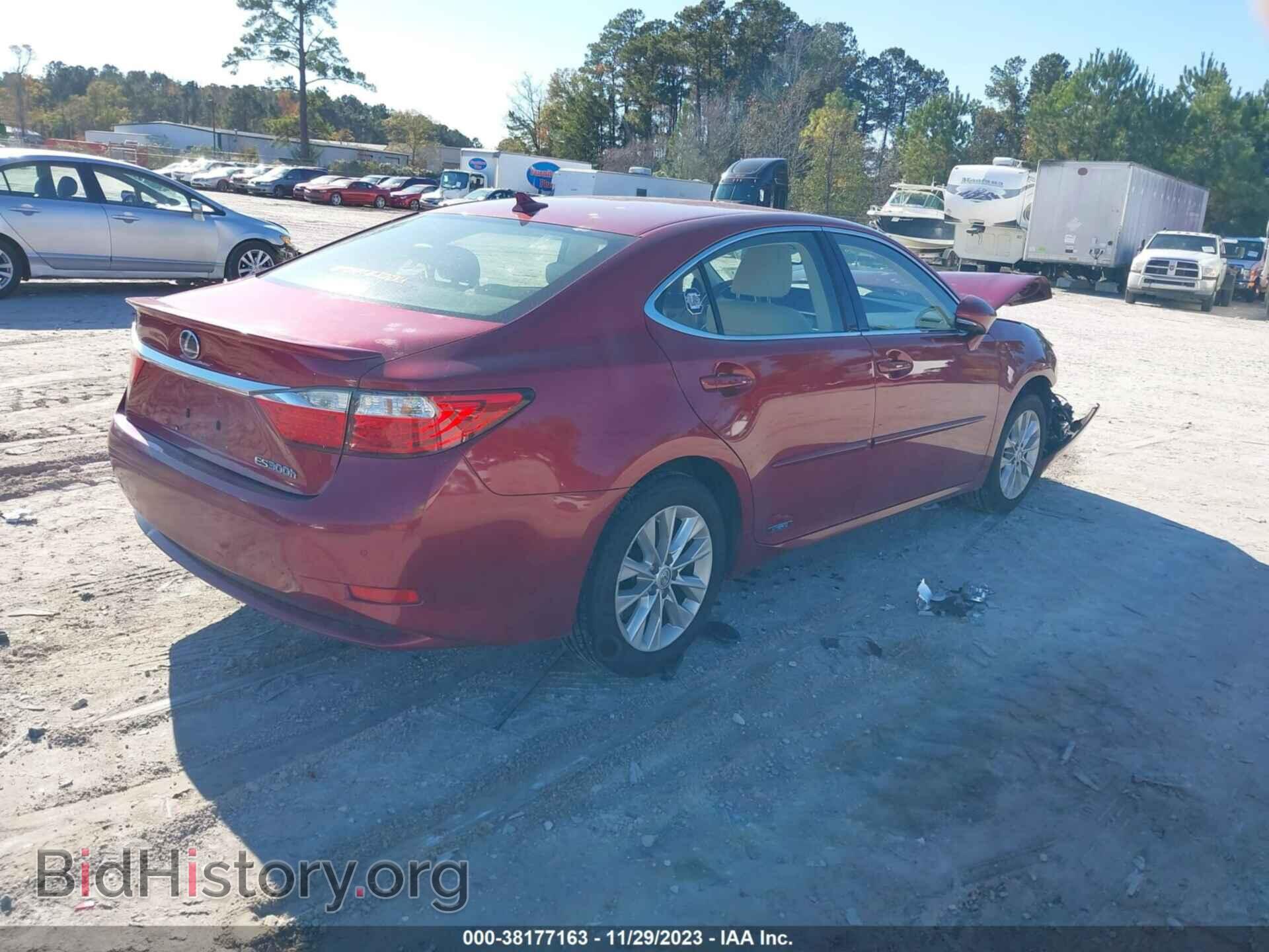 2014 LEXUS ES 300H - VIN: JTHBW1GG0E2044056 - Фото 4