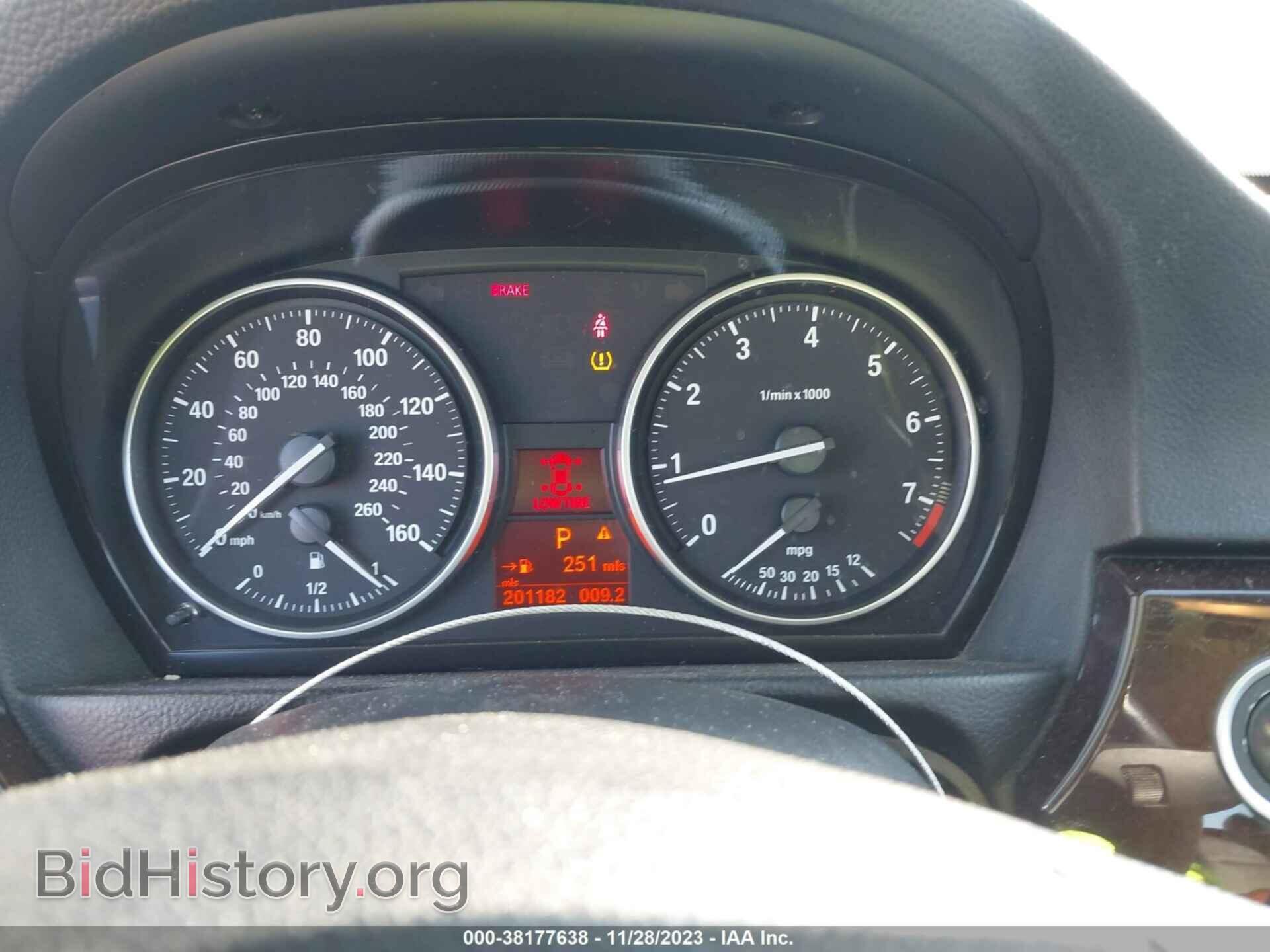 2011 BMW 328I - VIN: WBAPH5C51BA444056 - Фото 7