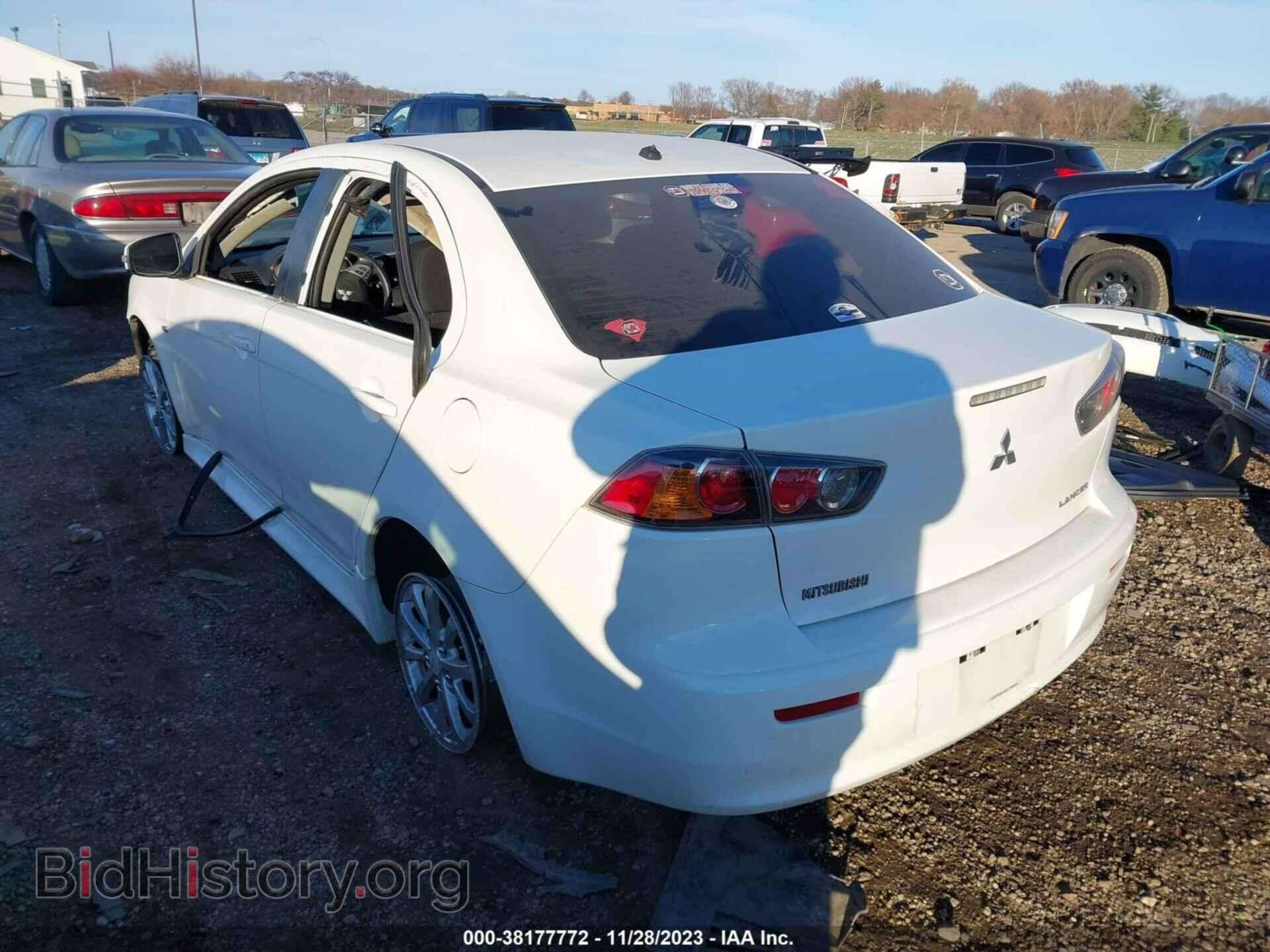 2015 MITSUBISHI LANCER - VIN: JA32U2FU6FU002046 - Фото 3