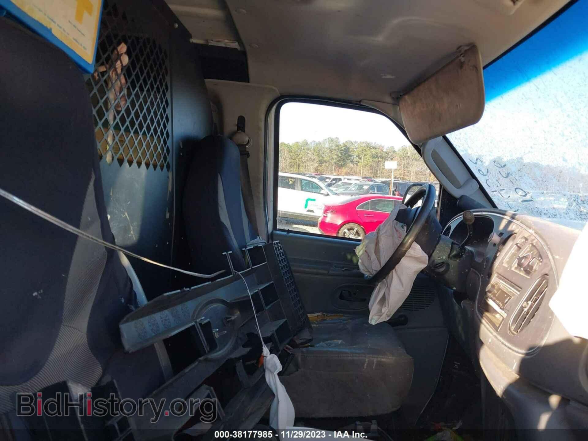 2008 FORD E-150 - VIN: 1FTNE14W98DB54562 - Фото 5