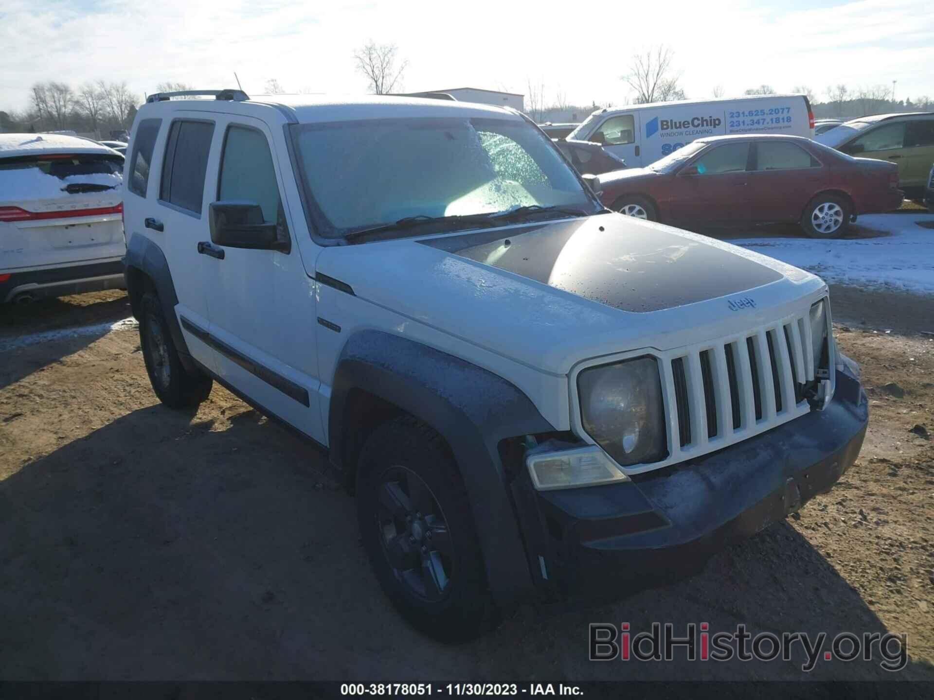 Фотография 1J4PN3GK1AW146599 - JEEP LIBERTY 2010