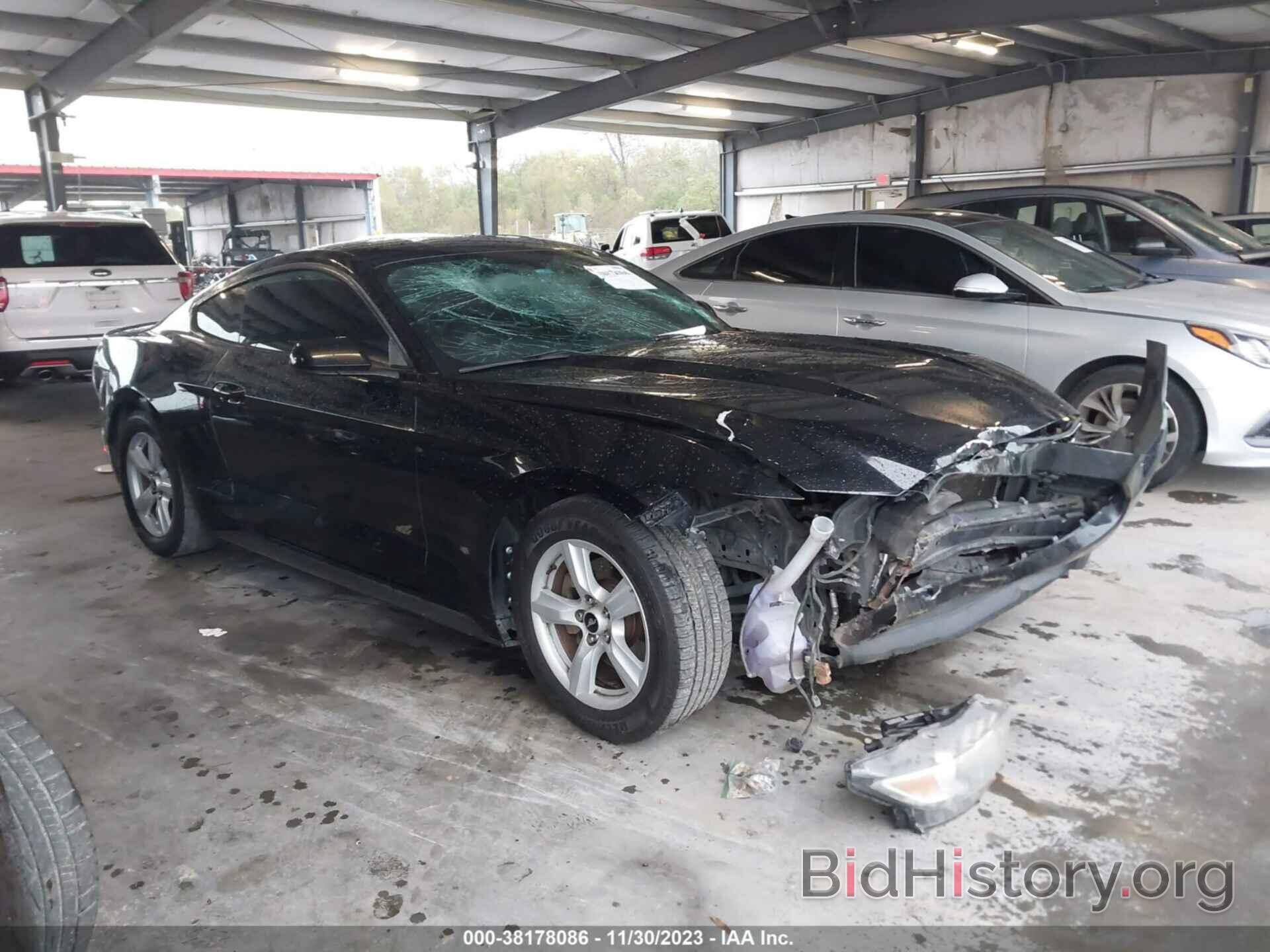 Photo 1FA6P8AM6G5251131 - FORD MUSTANG 2016