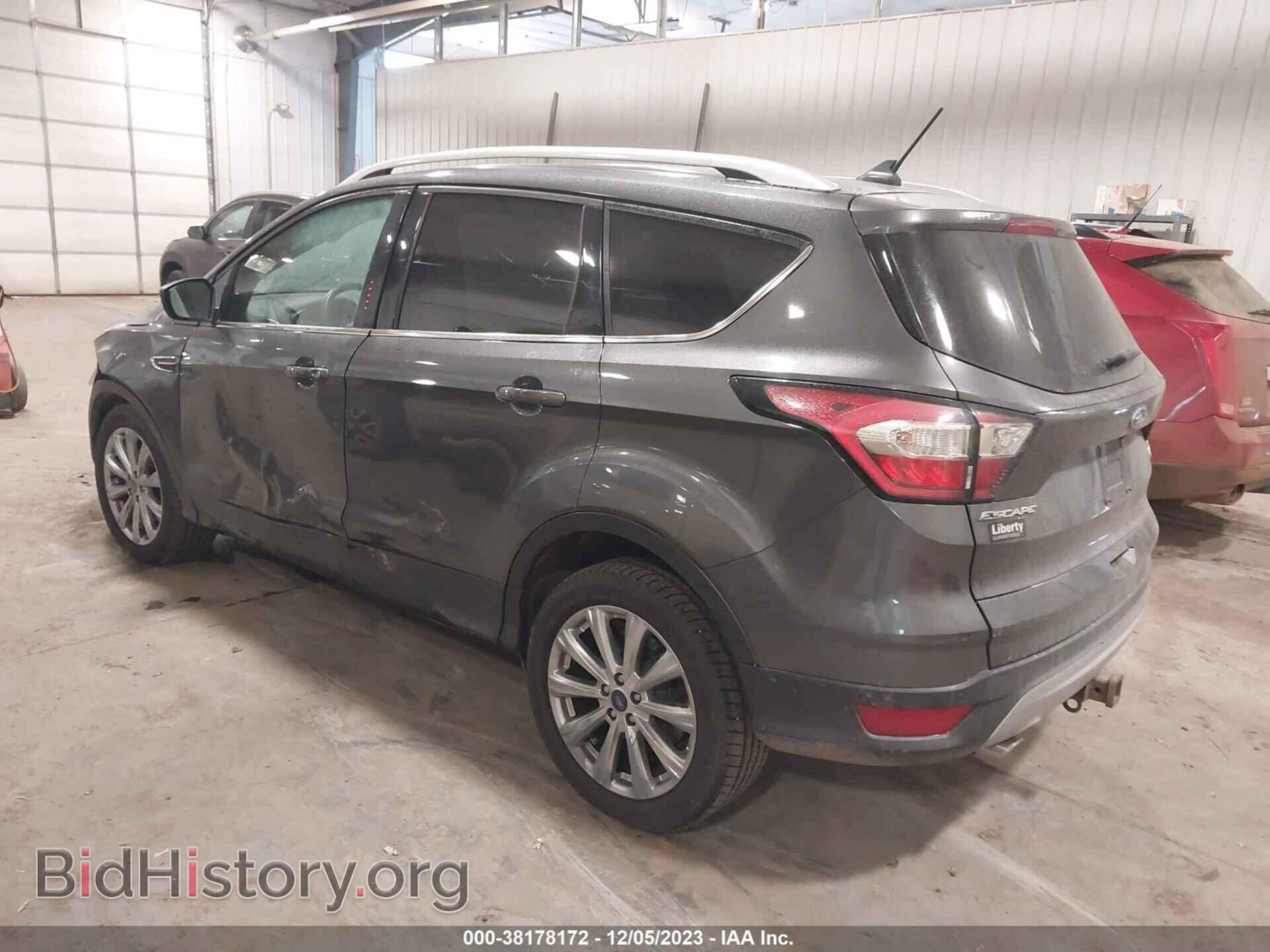 2018 FORD ESCAPE - VIN: 1FMCU9J95JUA64270 - Фото 3