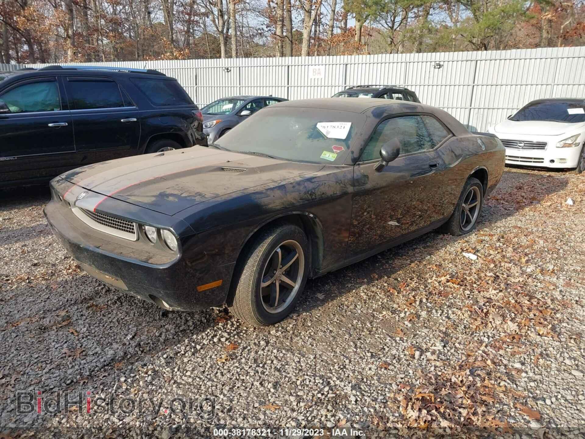 2010 DODGE CHALLENGER - VIN: 2B3CJ4DV3AH283421 - Photo 2