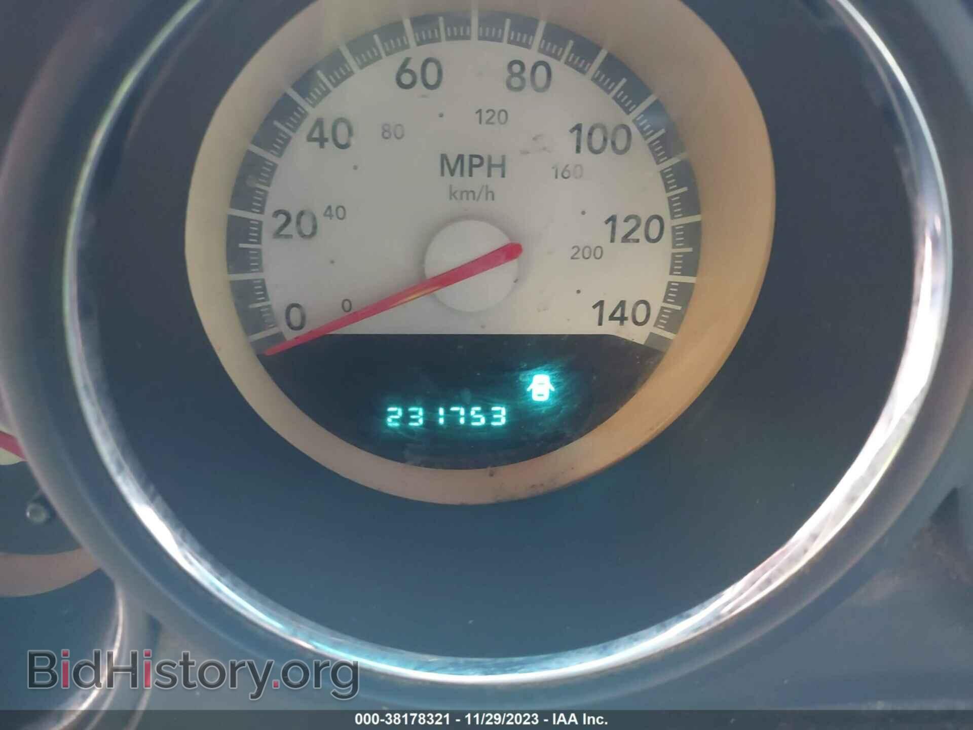 2010 DODGE CHALLENGER - VIN: 2B3CJ4DV3AH283421 - Photo 7