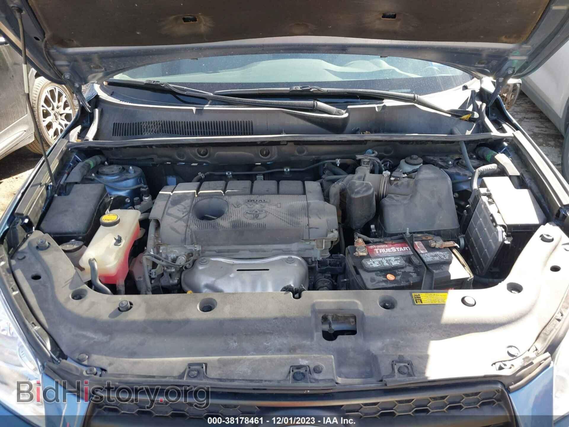 2011 TOYOTA RAV4 - VIN: 2T3ZF4DV6BW083256 - Фото 10