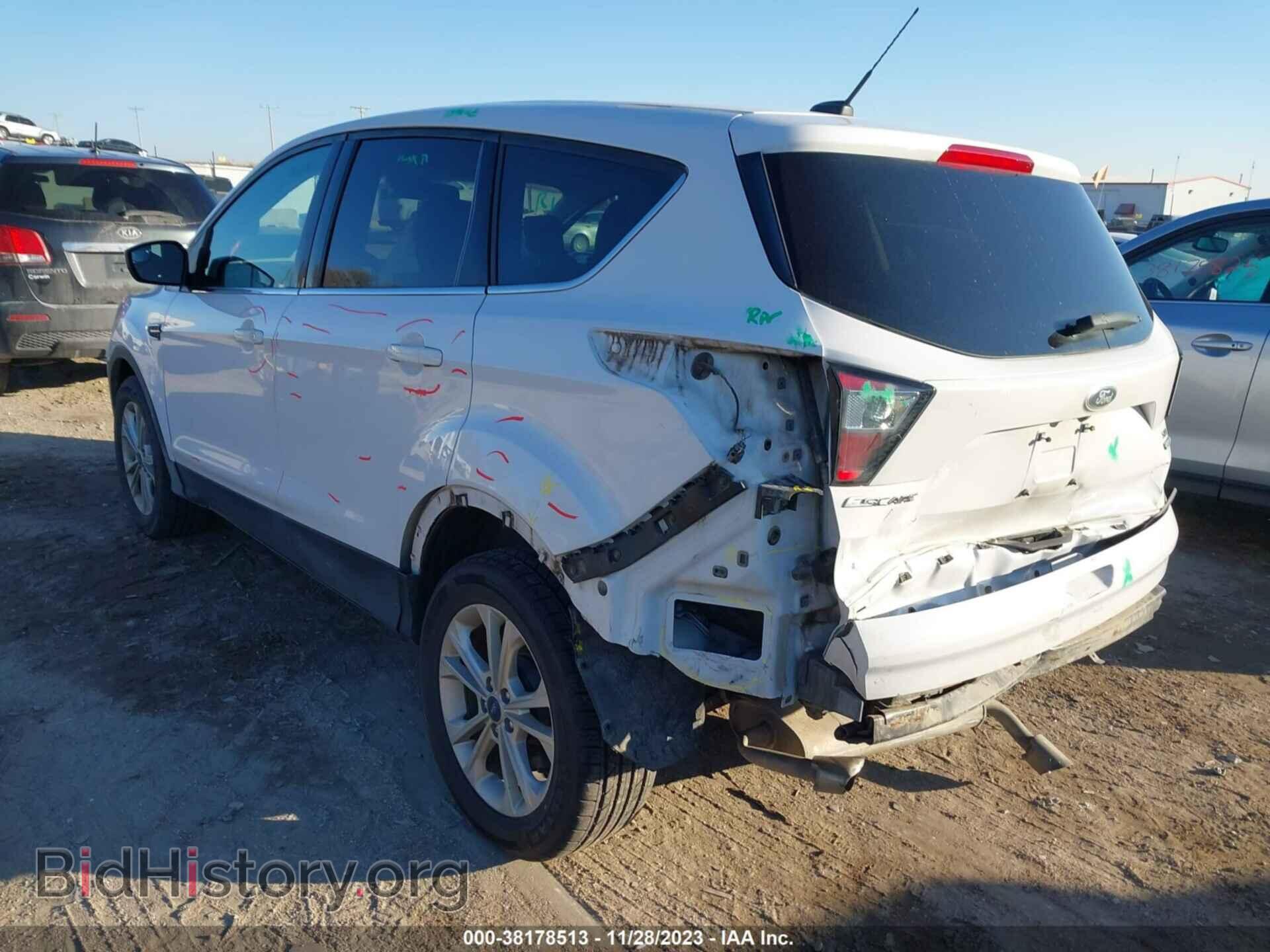 2017 FORD ESCAPE - VIN: 1FMCU9G91HUE73755 - Фото 3