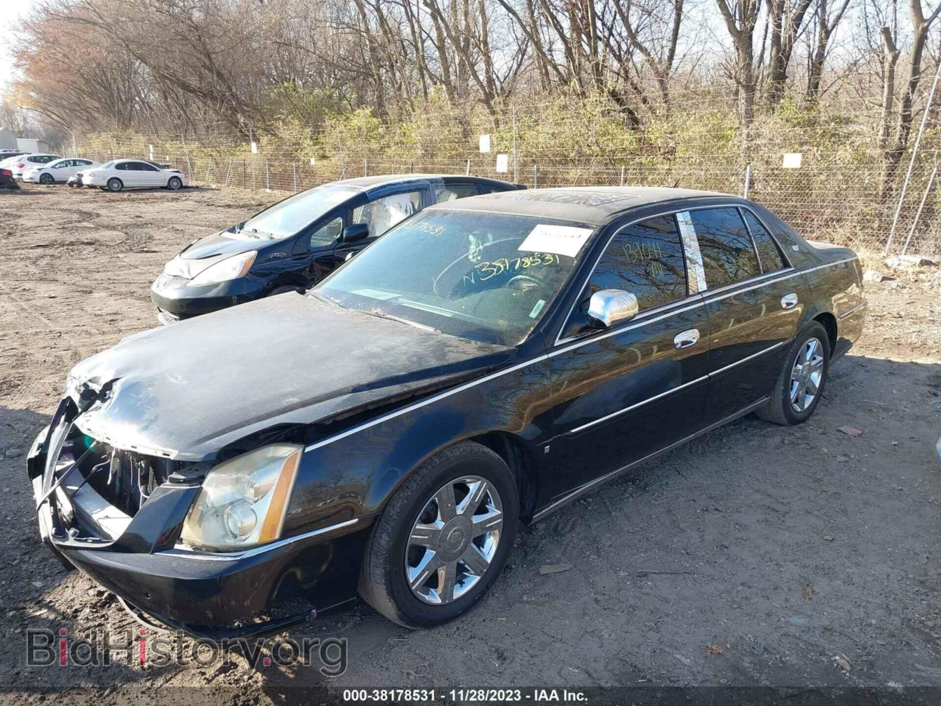2006 CADILLAC DTS - VIN: 1G6KD57Y46U129305 - Фото 2