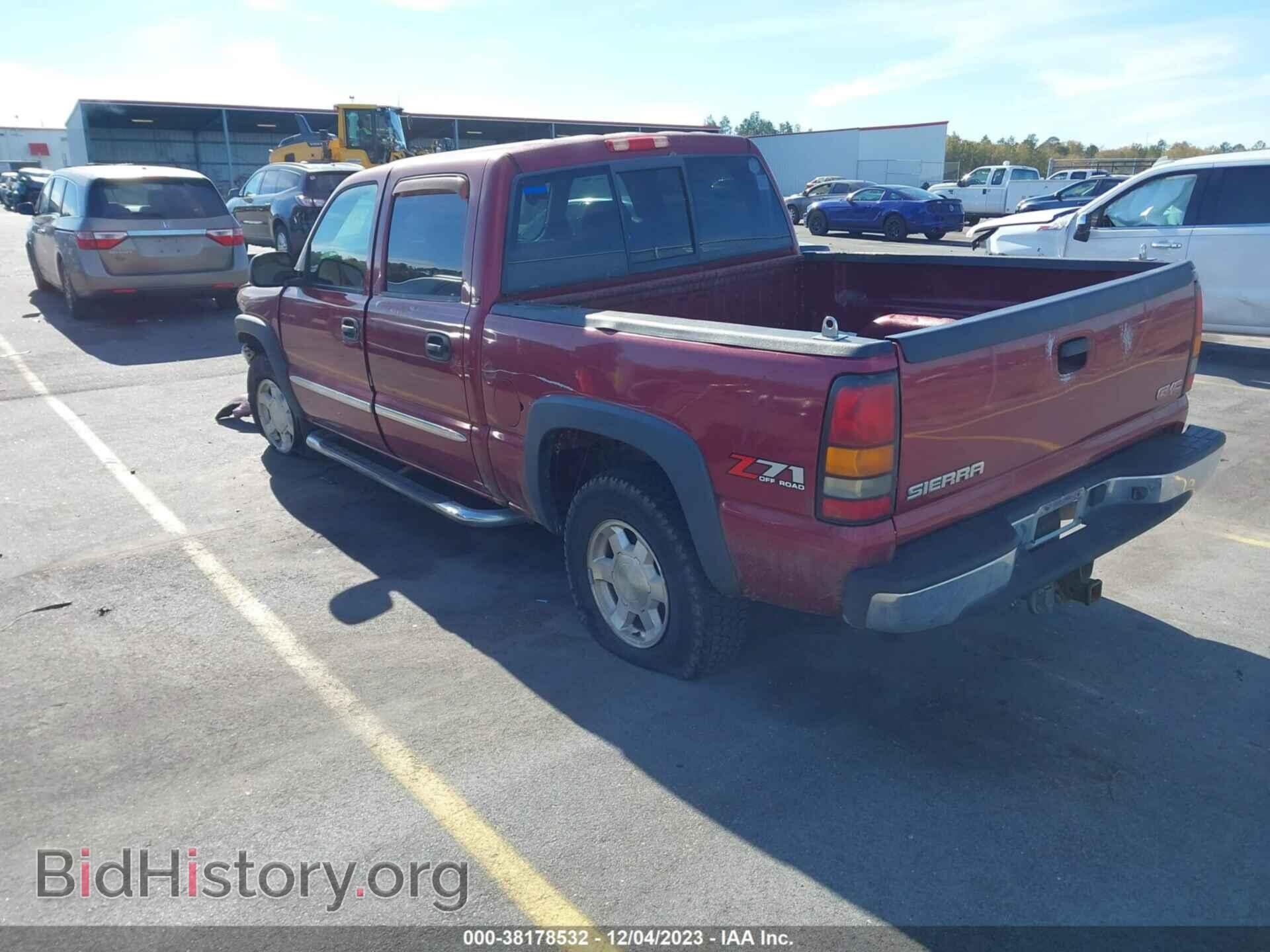 2006 GMC SIERRA 1500 - VIN: 2GTEK13T261243611 - Фото 3