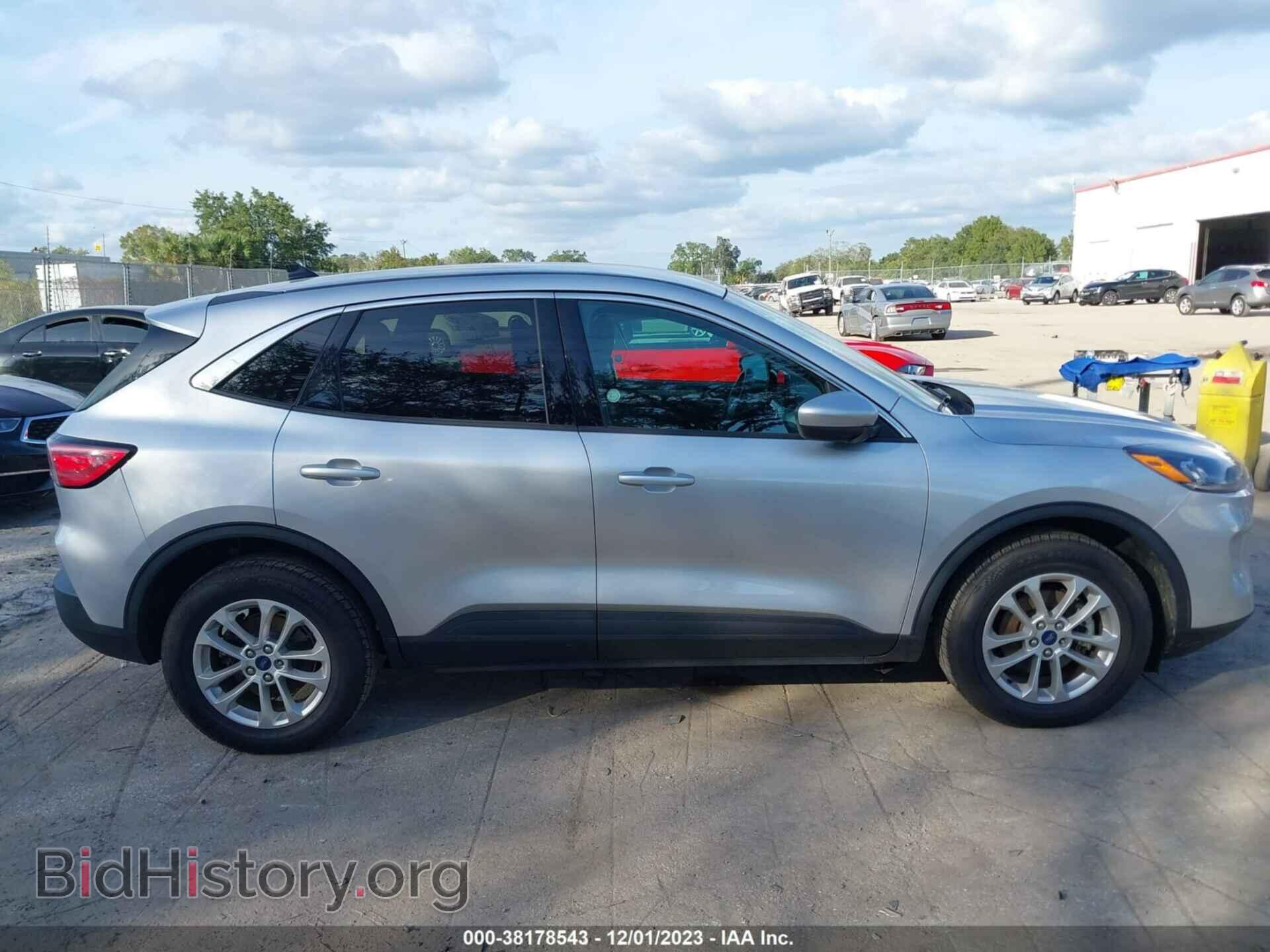 2020 FORD ESCAPE - VIN: 1FMCU9G64LUA29557 - Фото 13