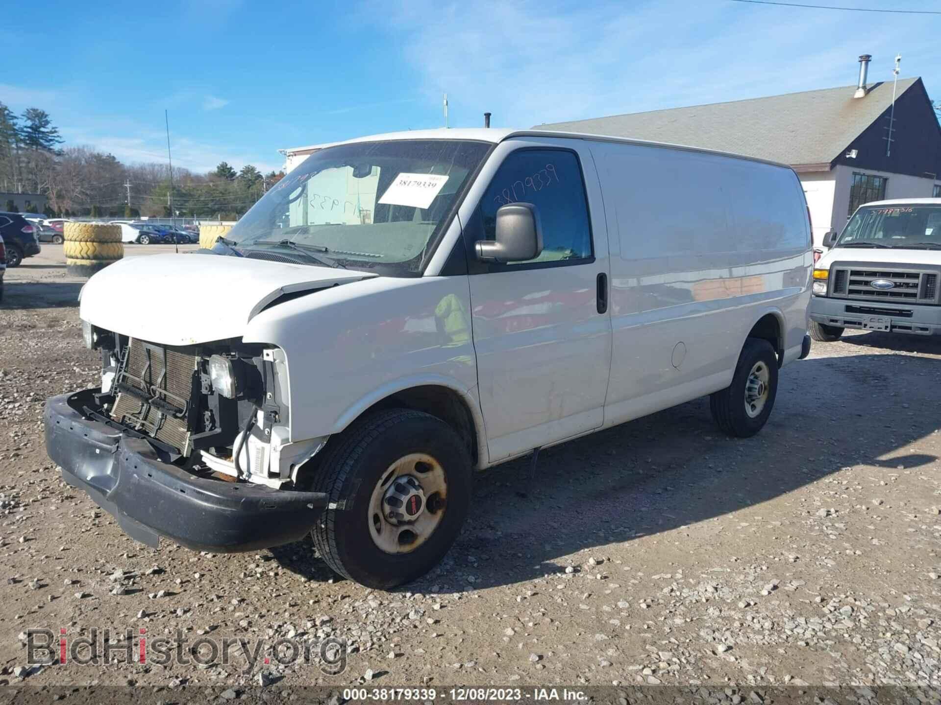 2015 GMC SAVANA 2500 - VIN: 1GTW7FCF7F1168794 - Фото 2