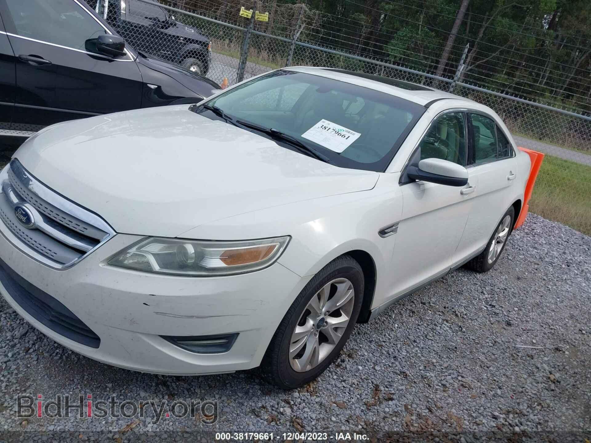 2011 FORD TAURUS - VIN: 1FAHP2EW5BG174167 - Фото 2
