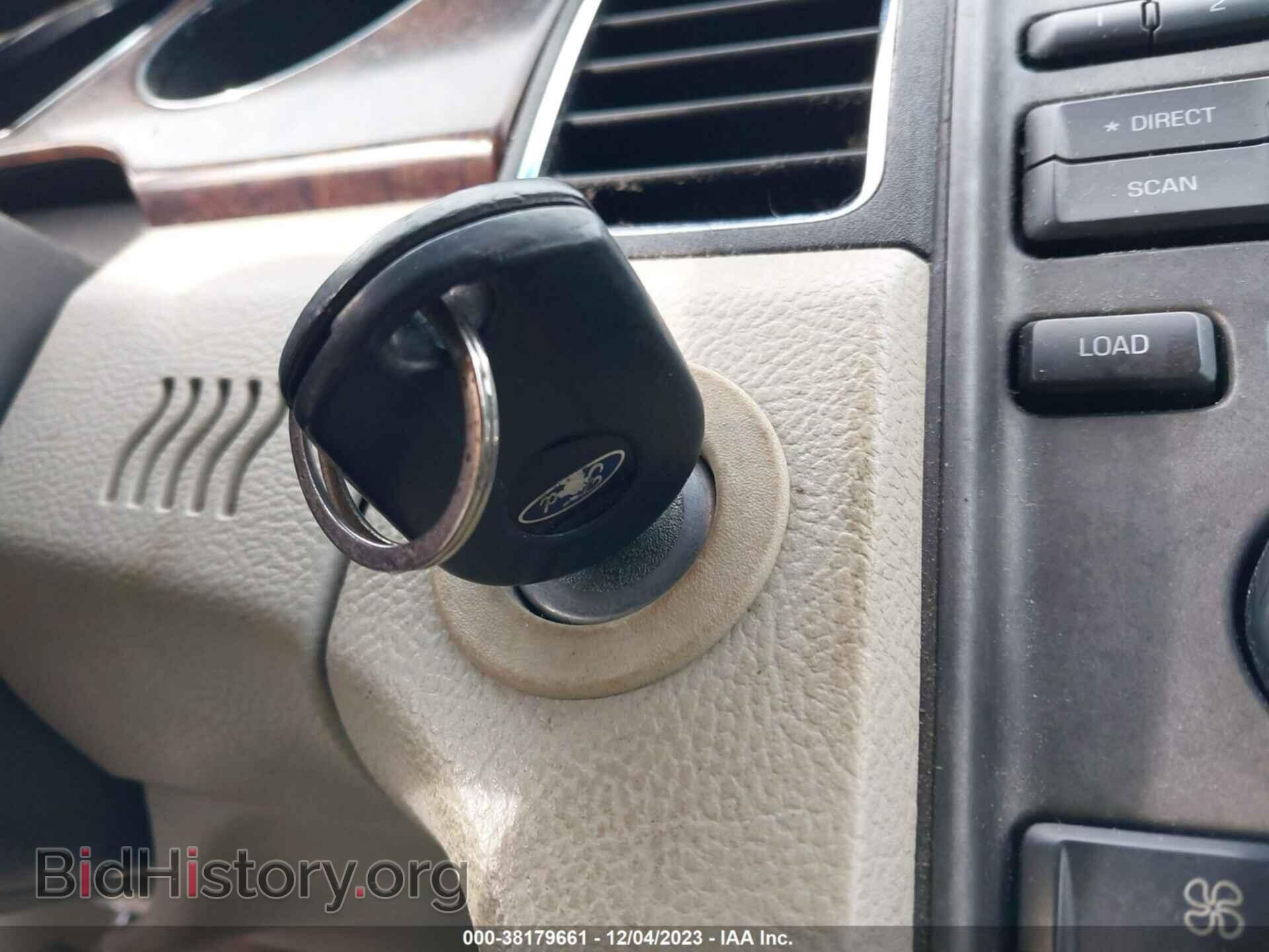 2011 FORD TAURUS - VIN: 1FAHP2EW5BG174167 - Фото 11