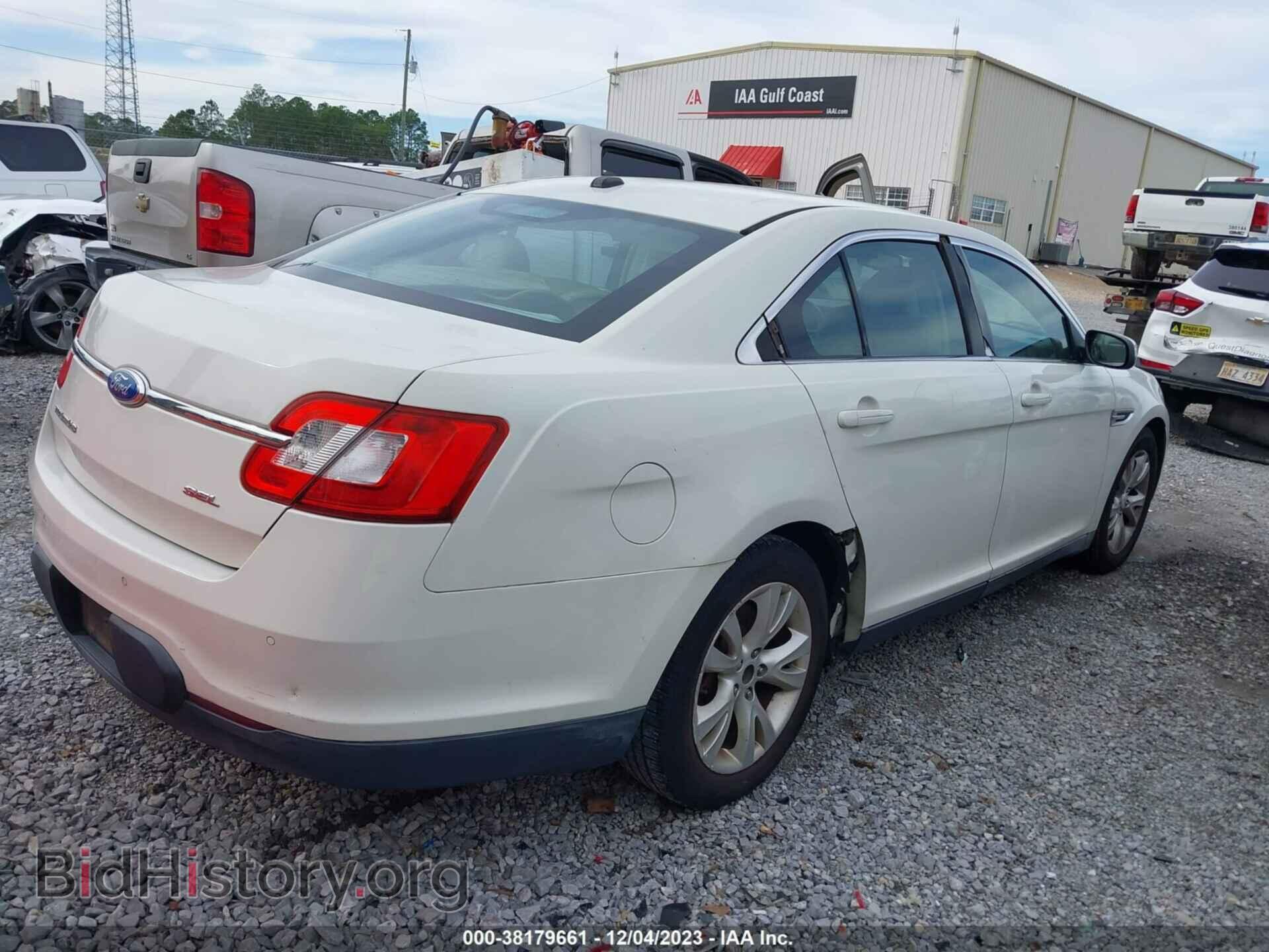 2011 FORD TAURUS - VIN: 1FAHP2EW5BG174167 - Фото 4