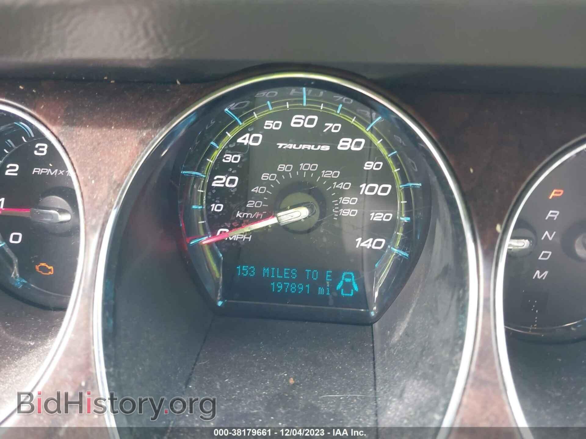 2011 FORD TAURUS - VIN: 1FAHP2EW5BG174167 - Фото 7