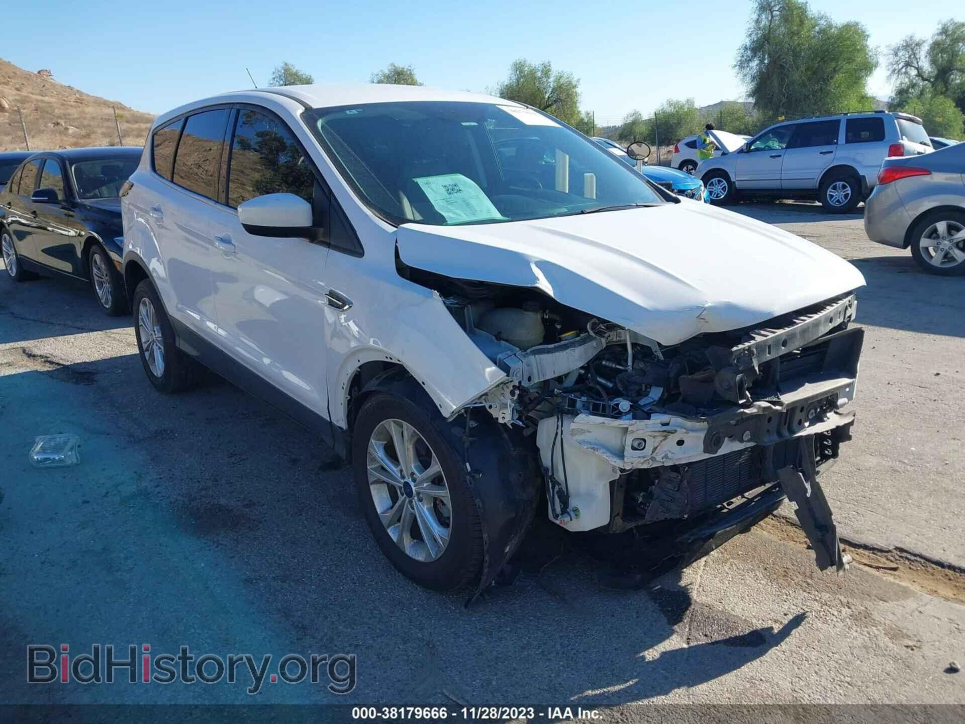 Фотография 1FMCU9GD1HUC67307 - FORD ESCAPE 2017