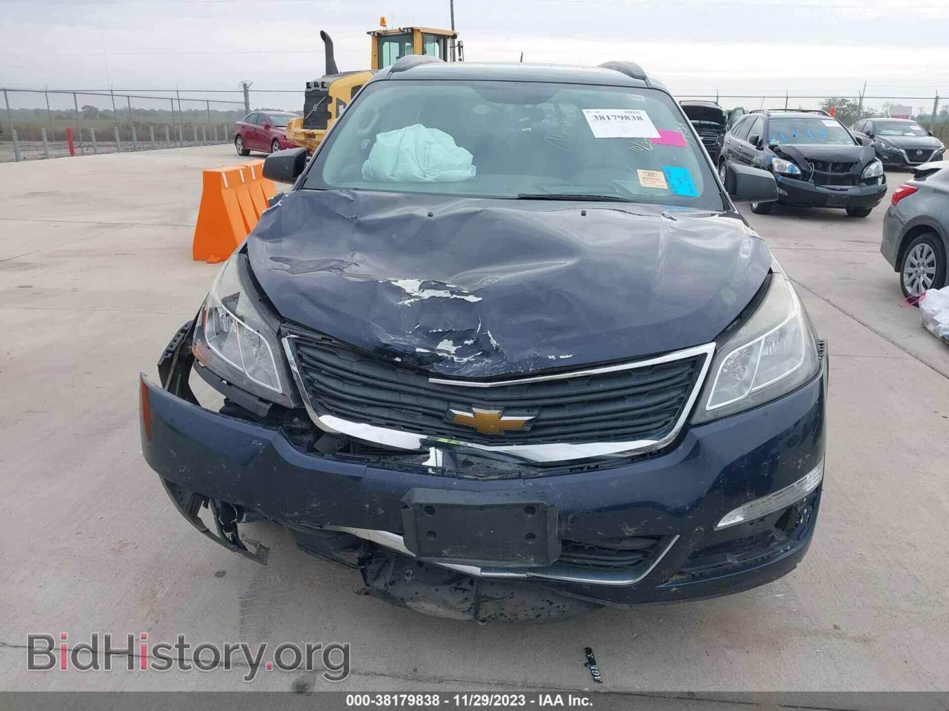 2017 CHEVROLET TRAVERSE - VIN: 1GNKRFED3HJ224602 - Фото 6