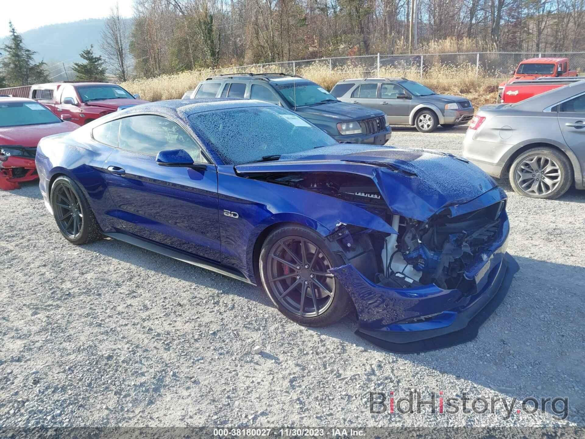 Photo 1FA6P8CF0F5305018 - FORD MUSTANG 2015