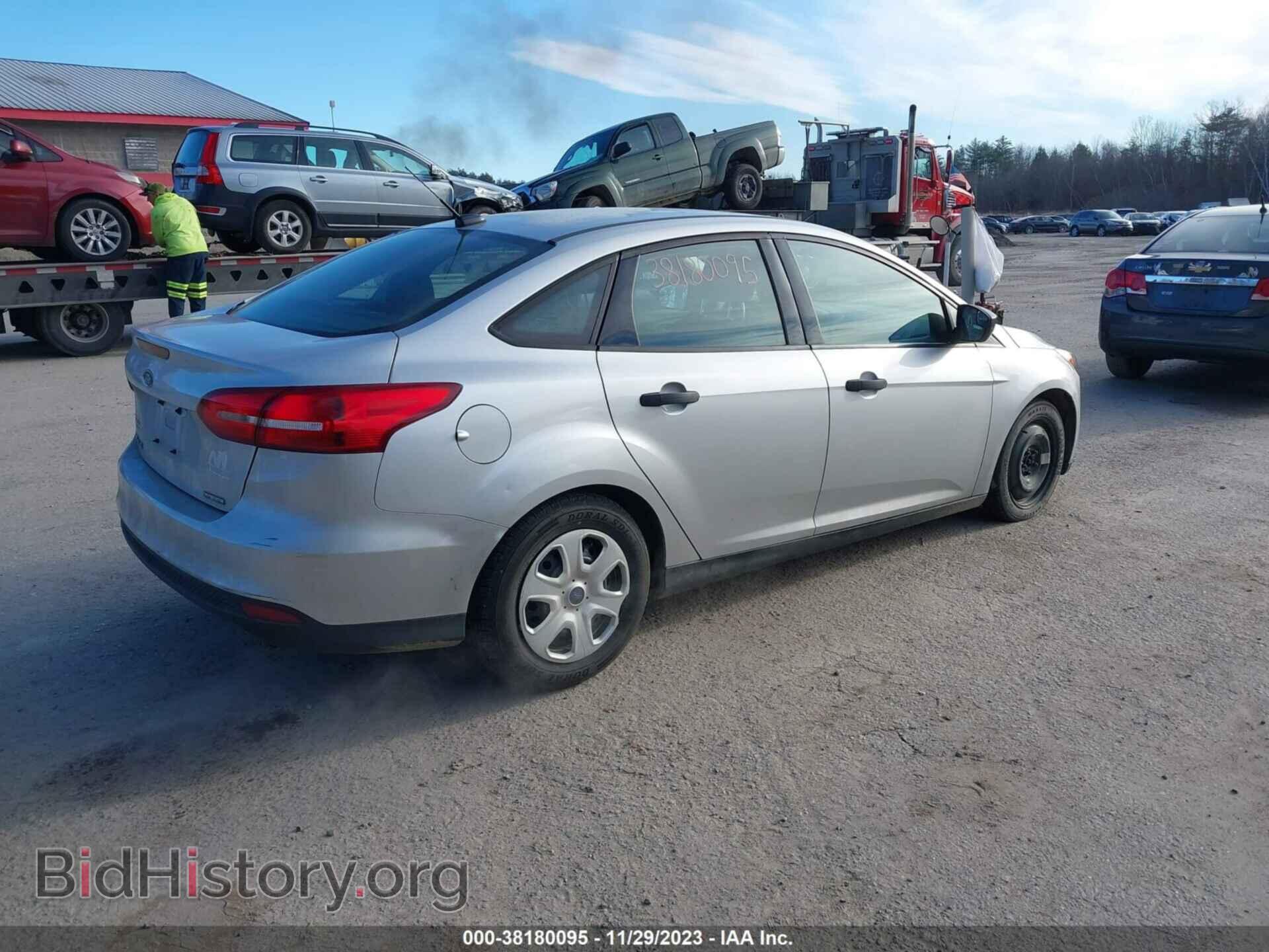 2015 FORD FOCUS - VIN: 1FADP3E24FL313669 - Photo 4
