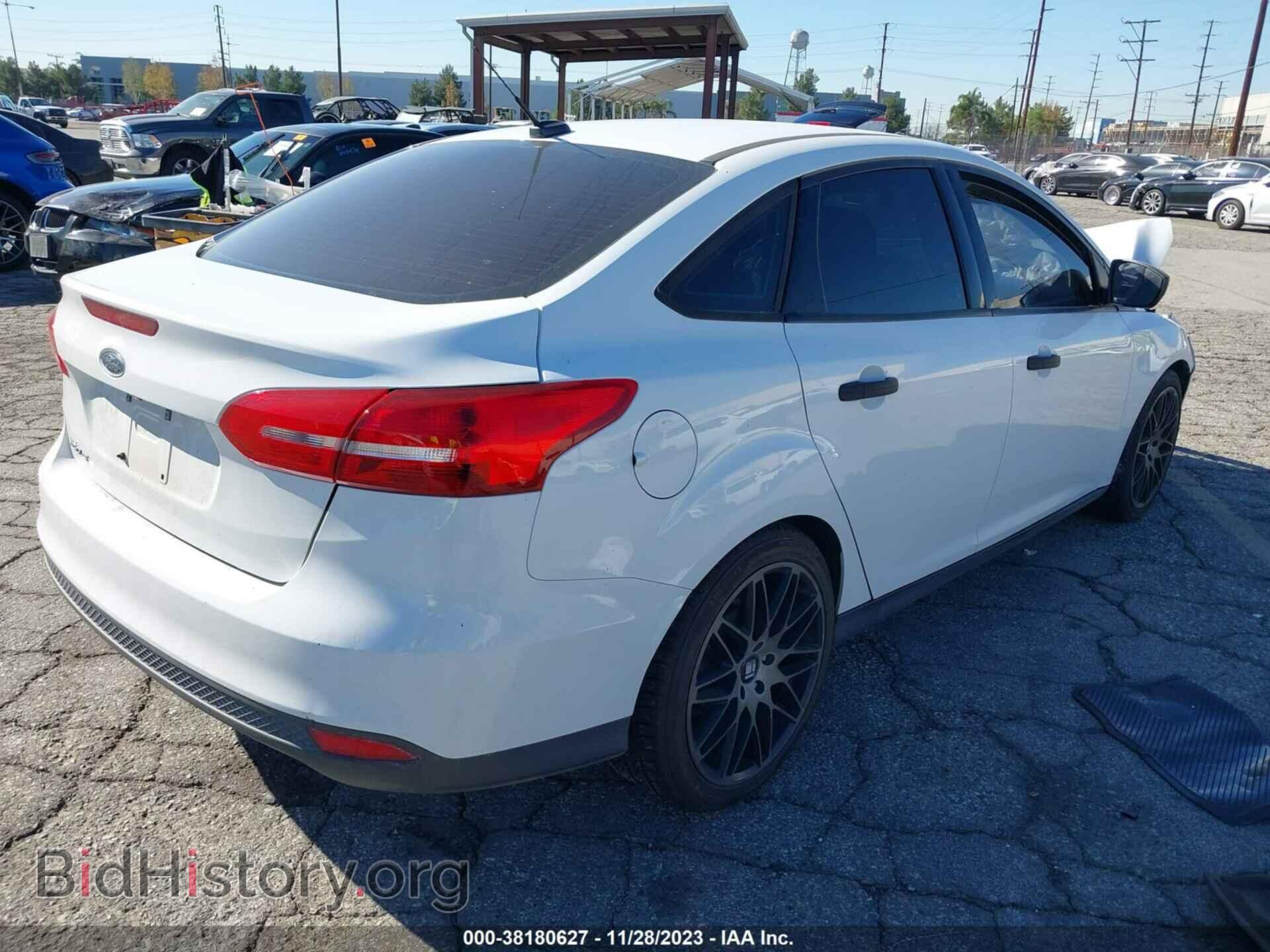 2016 FORD FOCUS - VIN: 1FADP3E22GL275926 - Фото 4