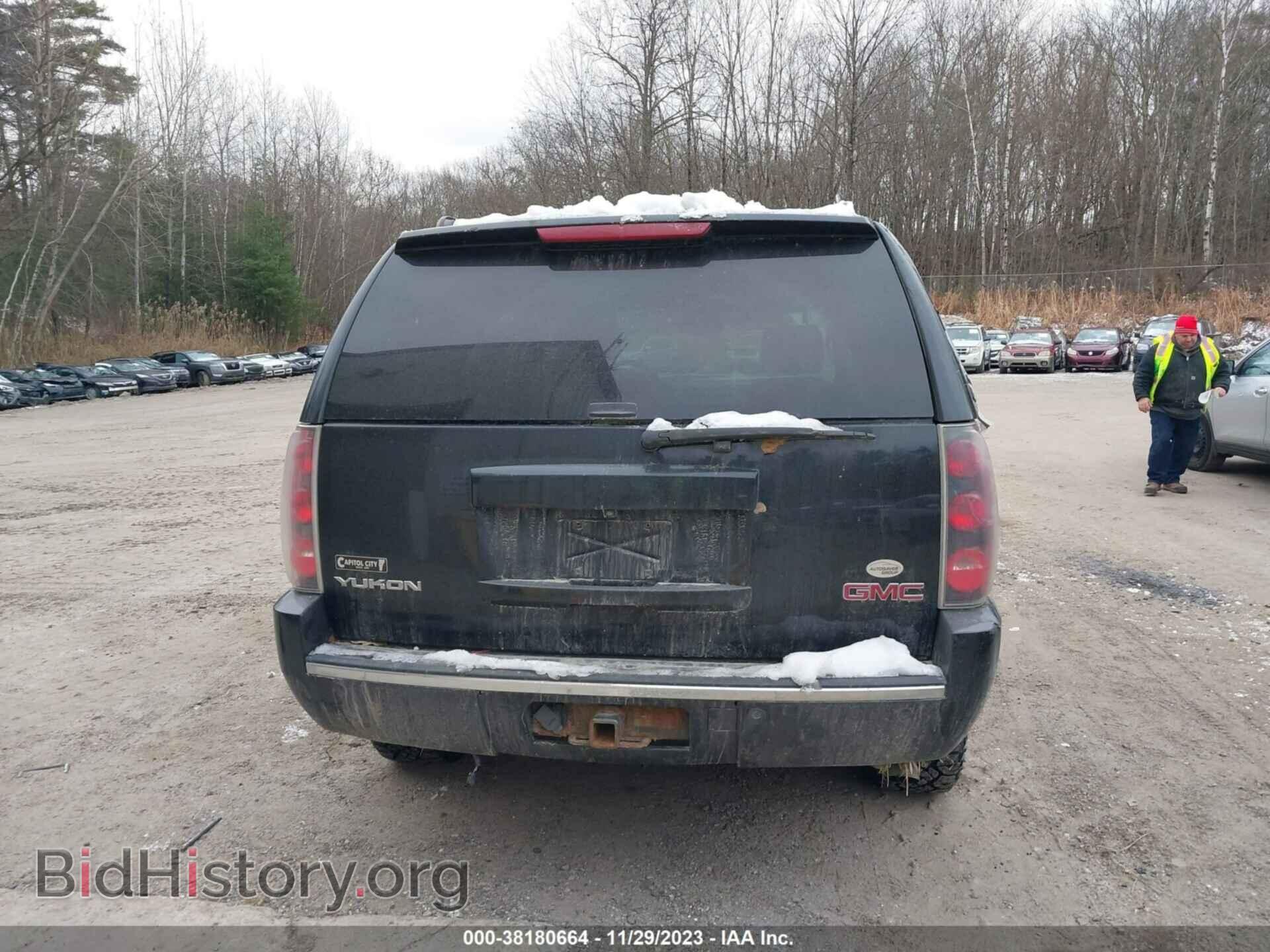 2013 GMC YUKON - VIN: 1GKS2EEF7DR238236 - Photo 16