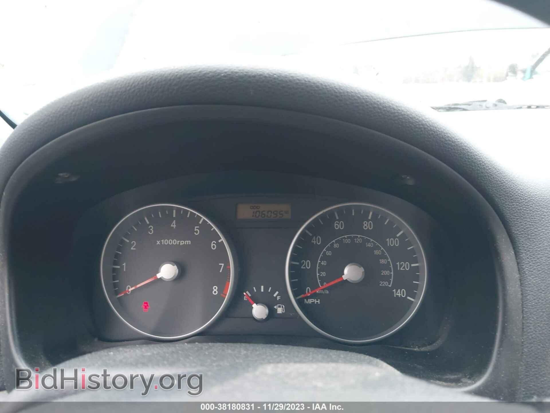 2007 HYUNDAI ACCENT - VIN: KMHCM36C77U044774 - Фото 7