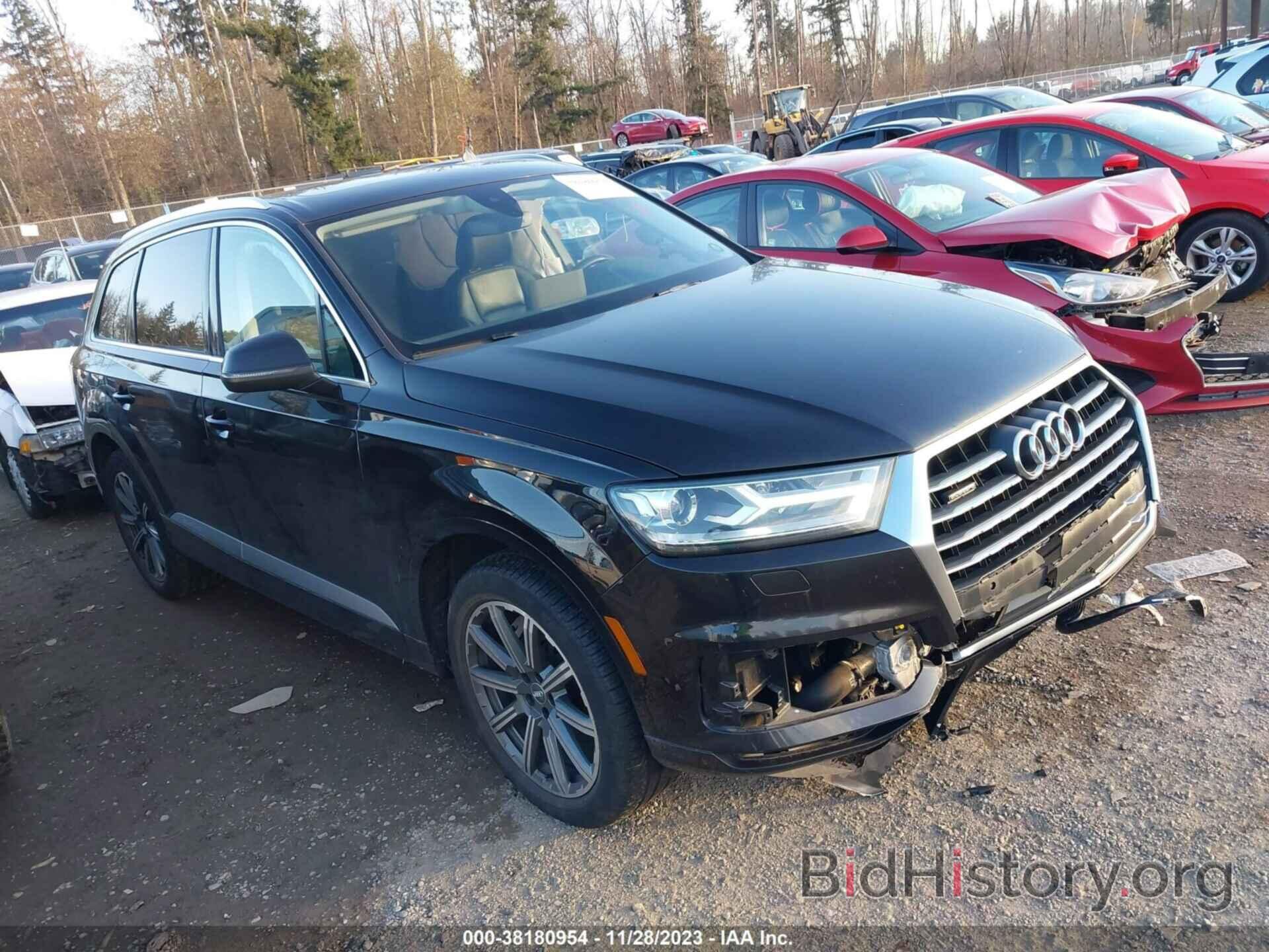 Photo WA1LHAF72JD036146 - AUDI Q7 2018