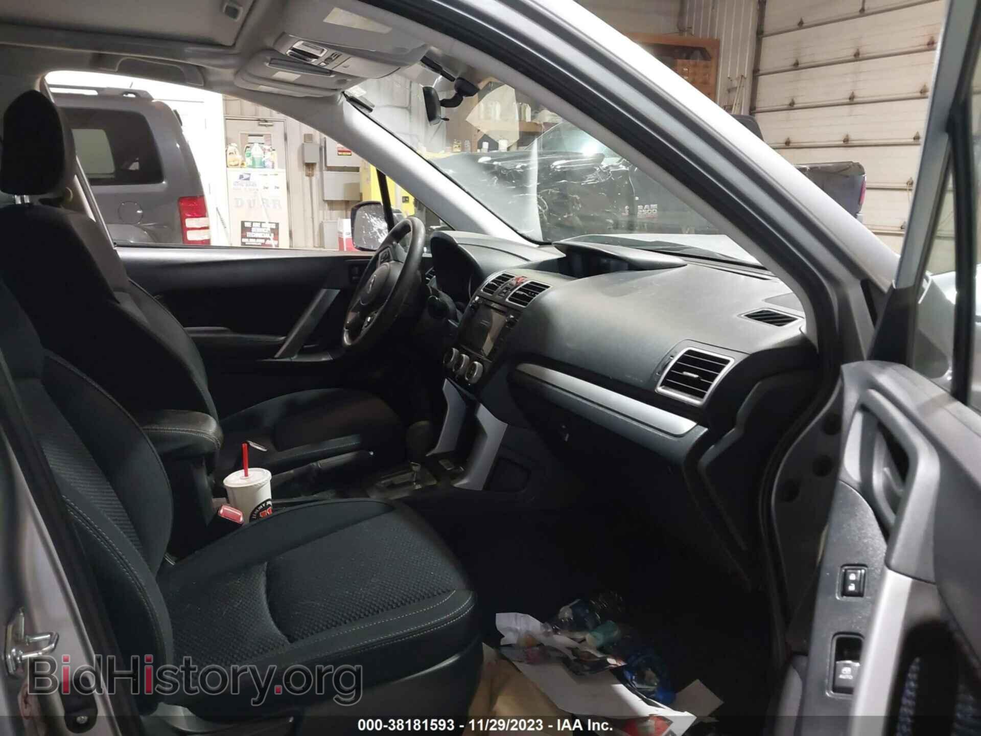 2017 SUBARU FORESTER - VIN: JF2SJAEC9HH400331 - Фото 5