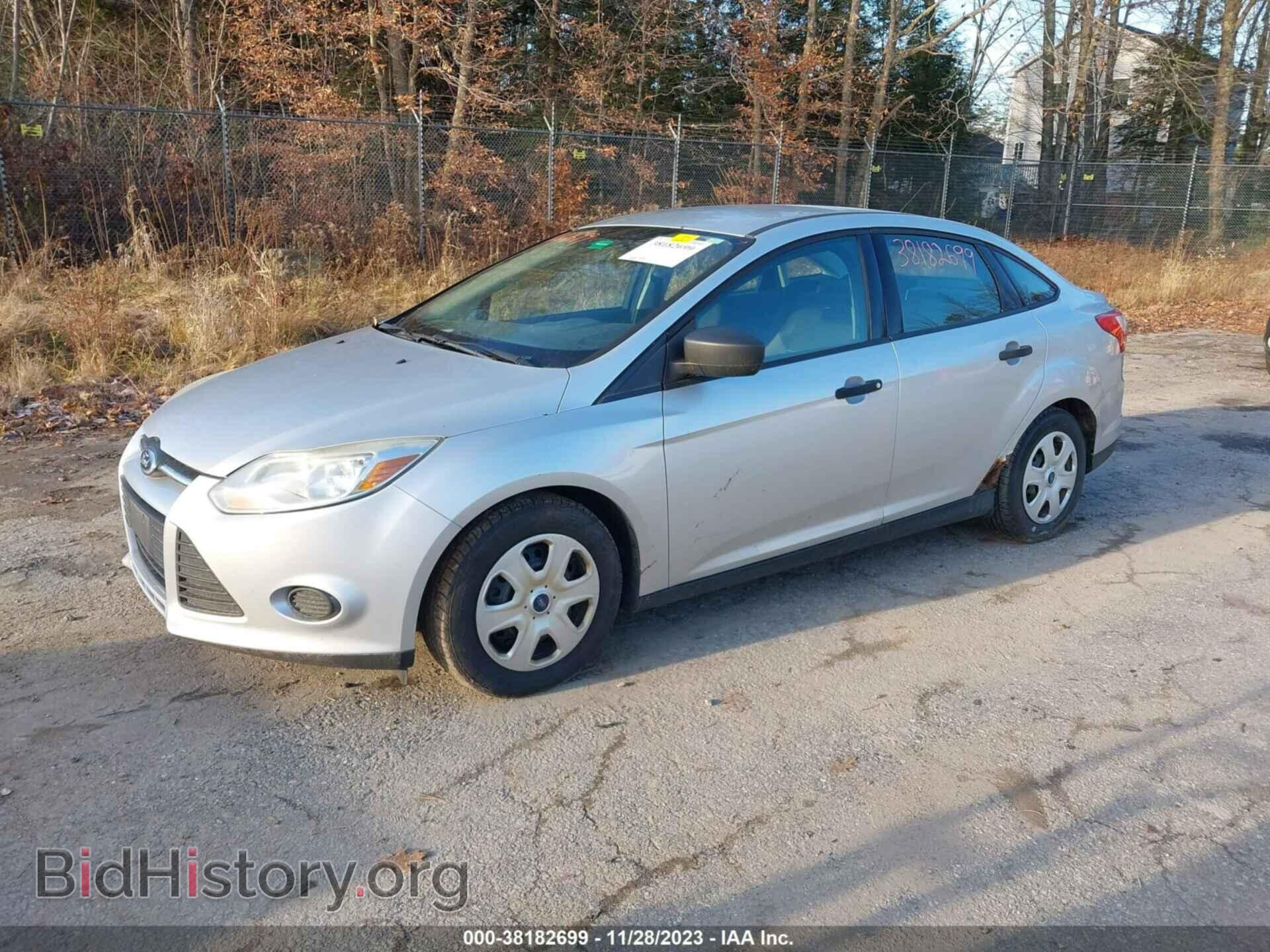 2012 FORD FOCUS - VIN: 1FAHP3E2XCL471737 - Photo 2