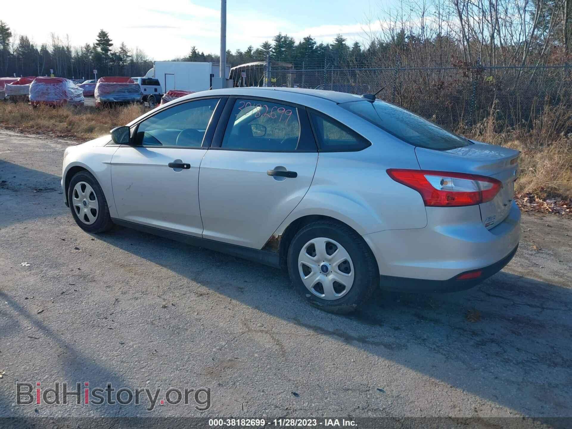 2012 FORD FOCUS - VIN: 1FAHP3E2XCL471737 - Photo 3
