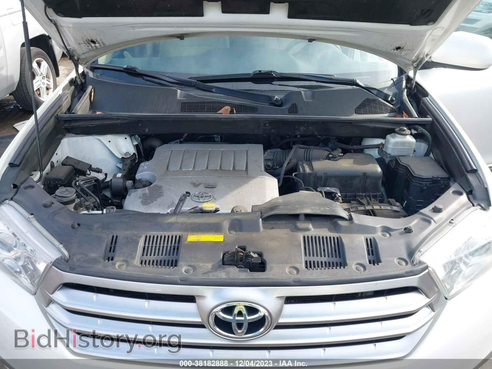 2012 TOYOTA HIGHLANDER - VIN: 5TDBK3EH8CS157537 - Фото 10