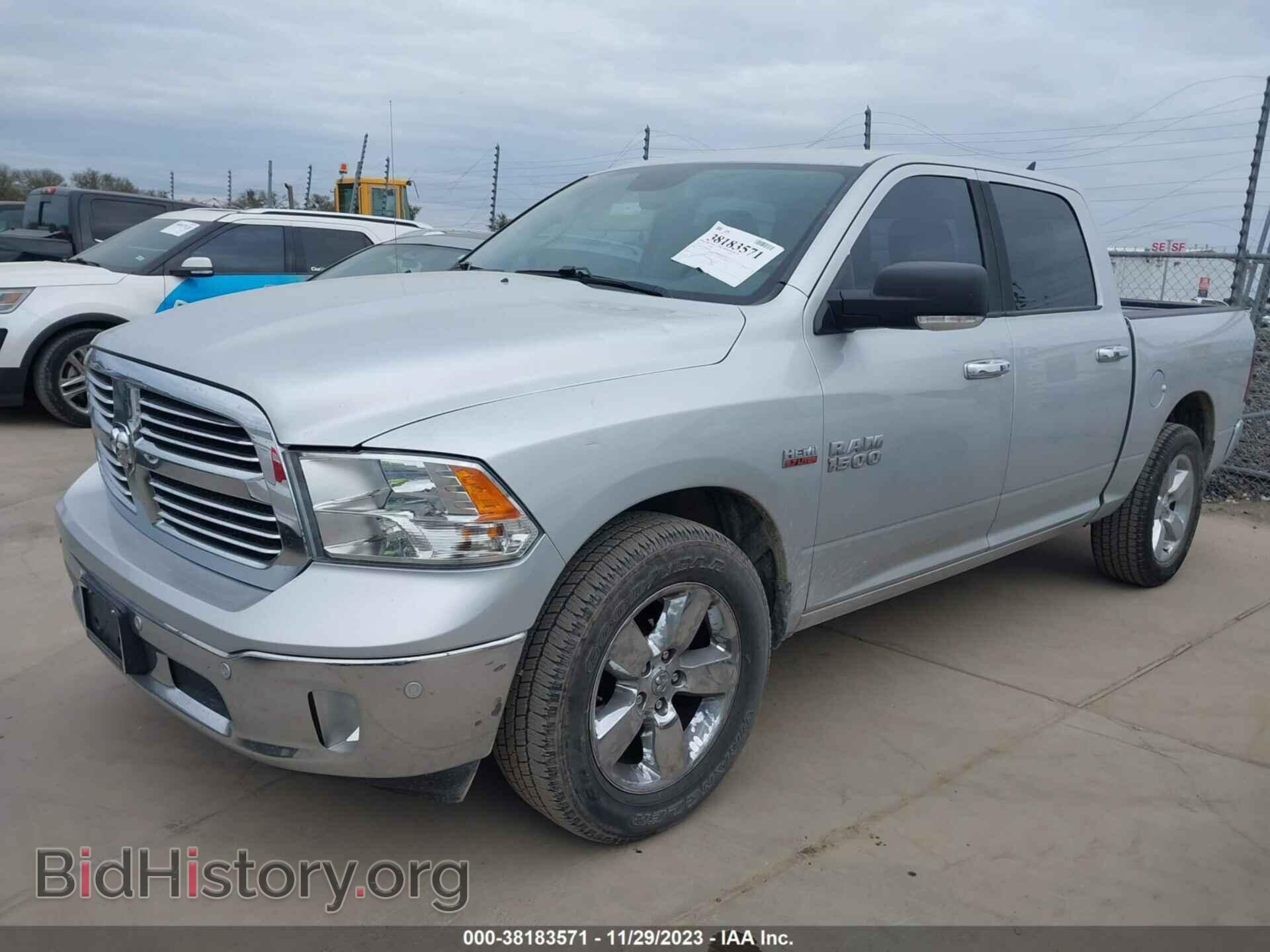 2017 RAM 1500 - VIN: 1C6RR6LT4HS506024 - Фото 2