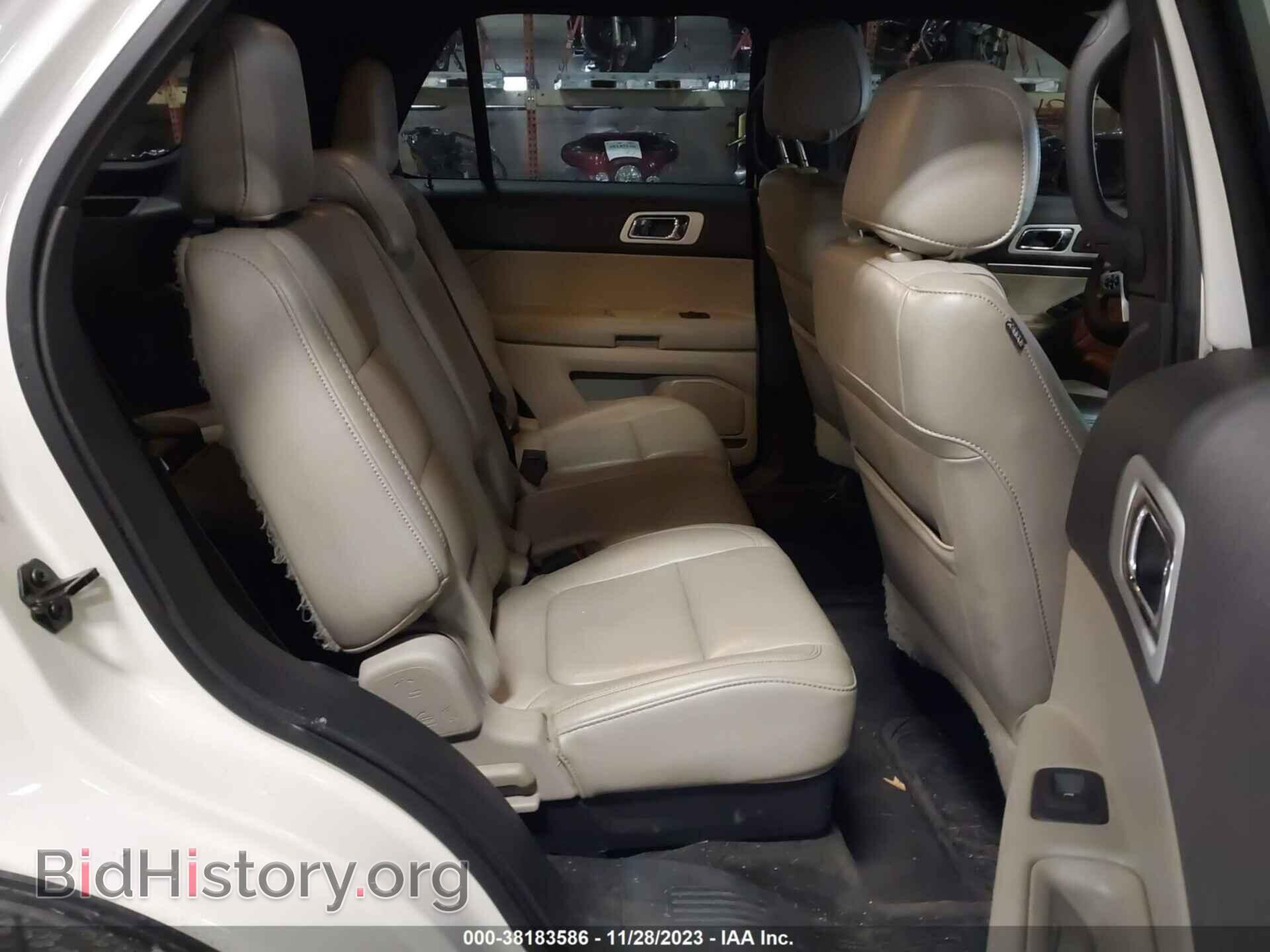 2011 FORD EXPLORER - VIN: 1FMHK8D85BGA12212 - Фото 8