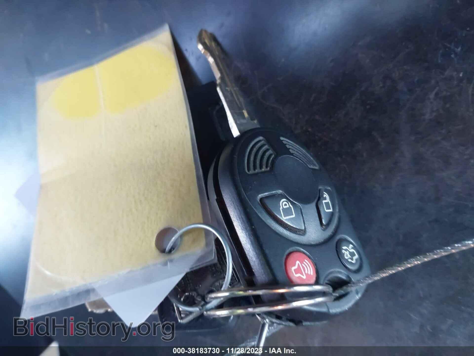 2010 FORD ESCAPE - VIN: 1FMCU0C79AKC67018 - Фото 11