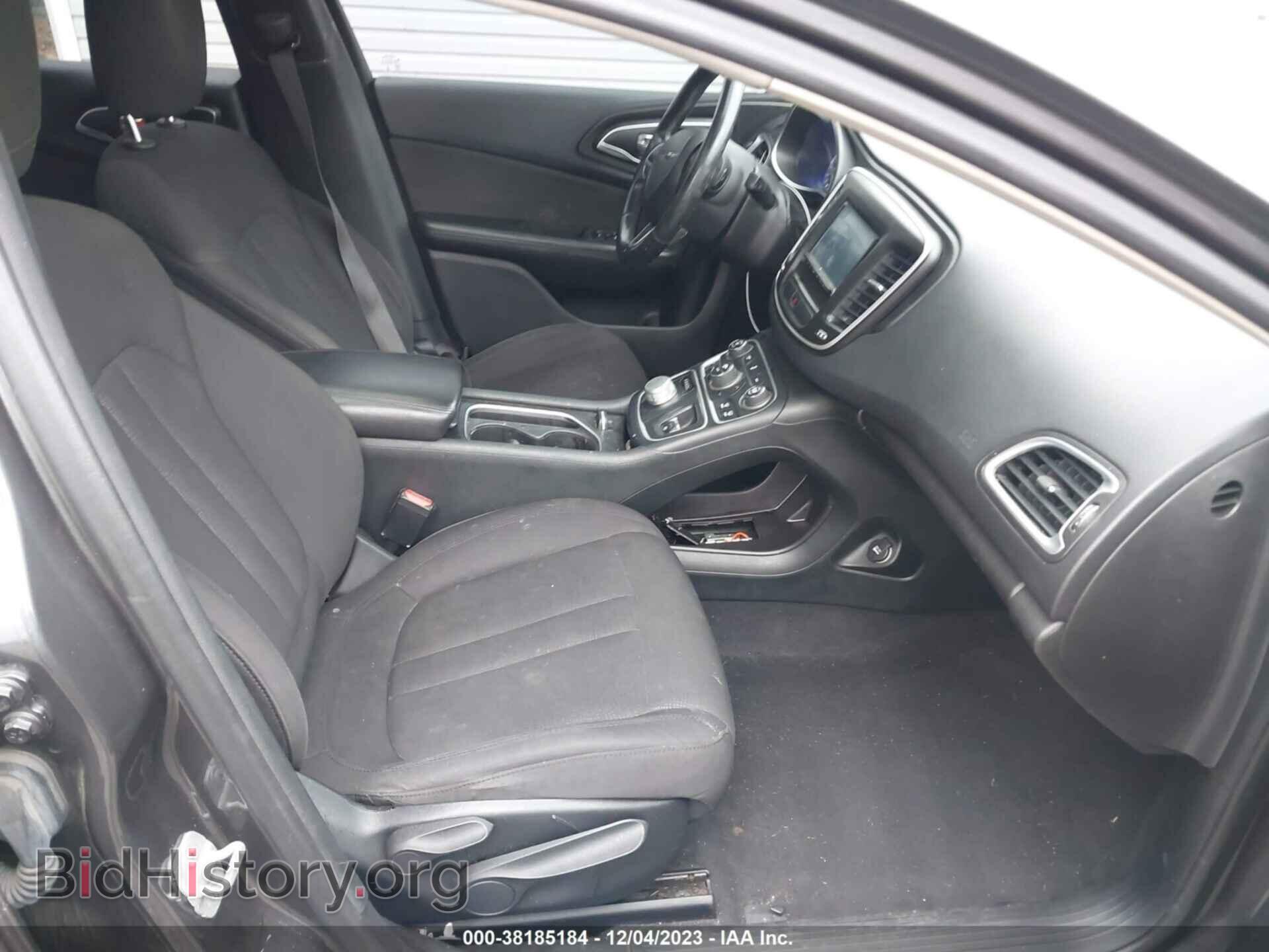 2015 CHRYSLER 200 - VIN: 1C3CCCABXFN533107 - Фото 5