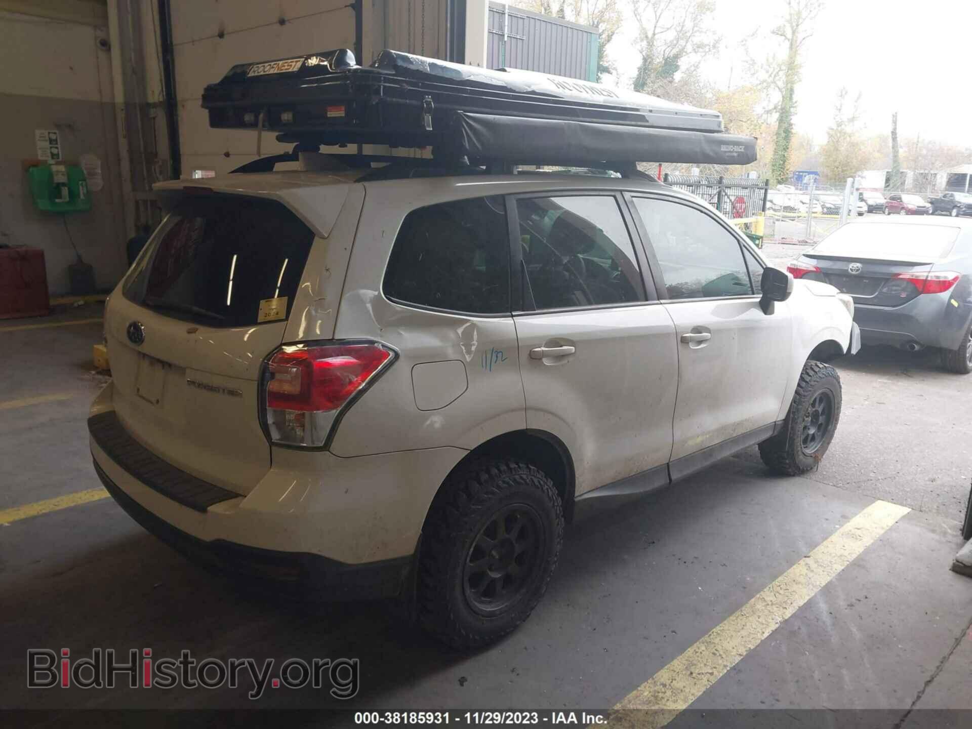 2018 SUBARU FORESTER - VIN: JF2SJAEC0JH553850 - Фото 4