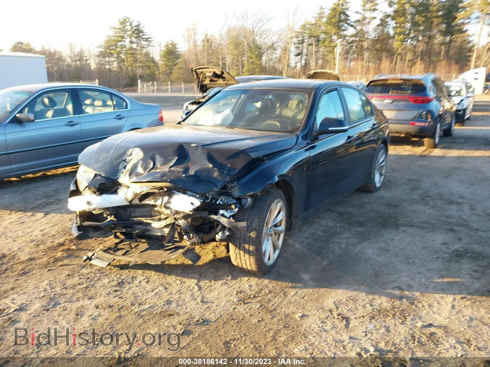 2017 BMW 320I - VIN: WBA8A3C30HK692605 - Фото 2