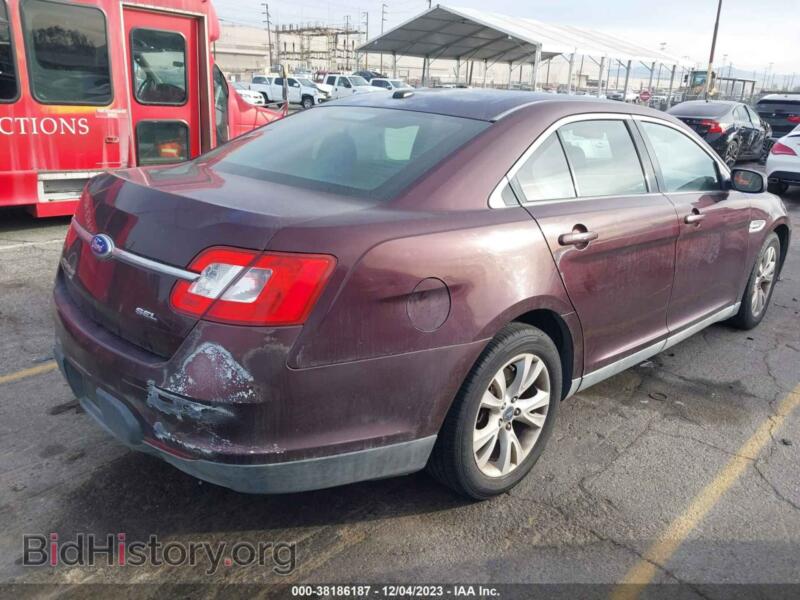 2011 Ford TAURUS (VIN 1FAHP2EW8BG168153) — photo 4 of 17