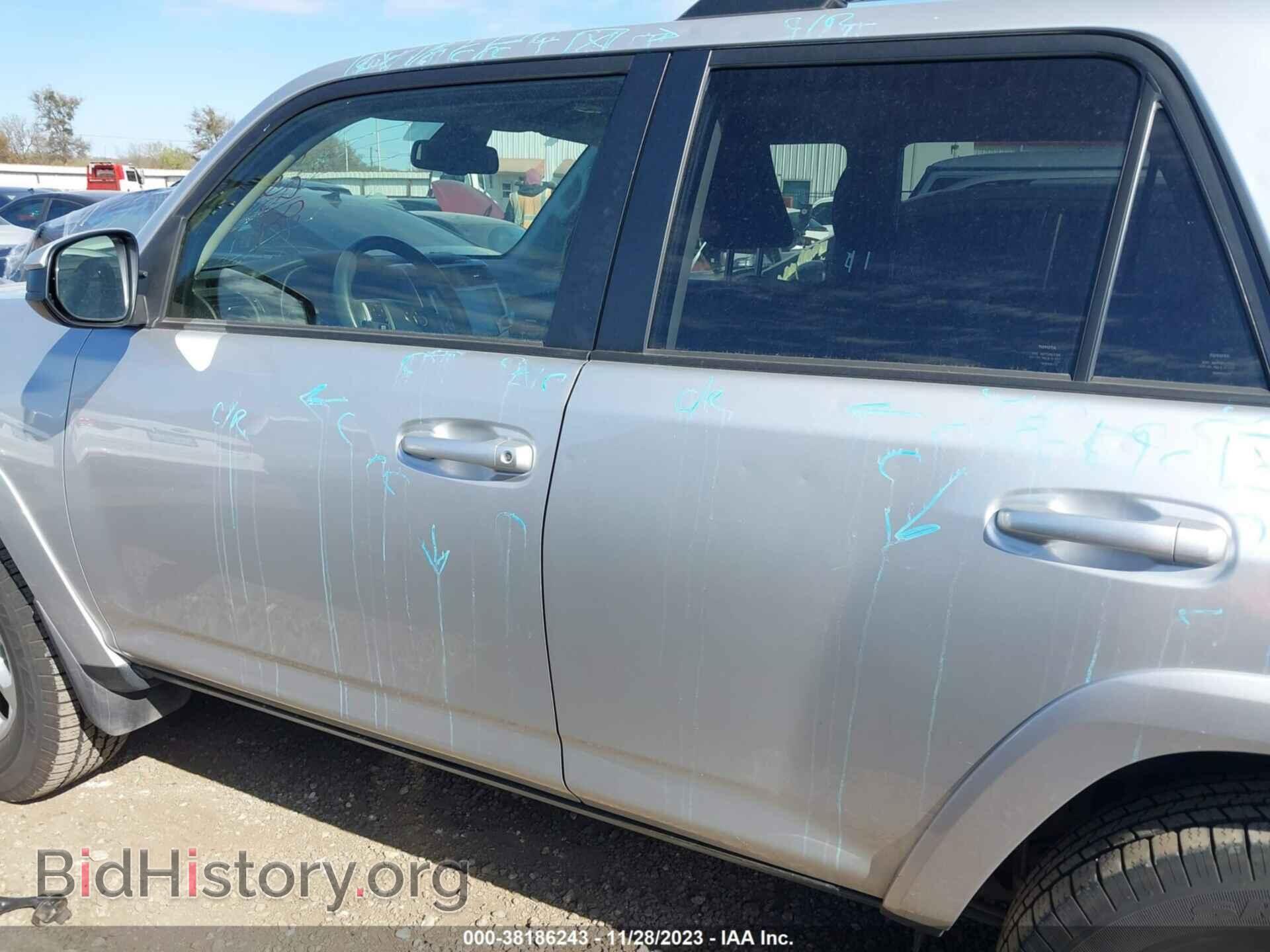 2021 TOYOTA 4RUNNER - VIN: JTEMU5JR6M5885678 - Фото 14