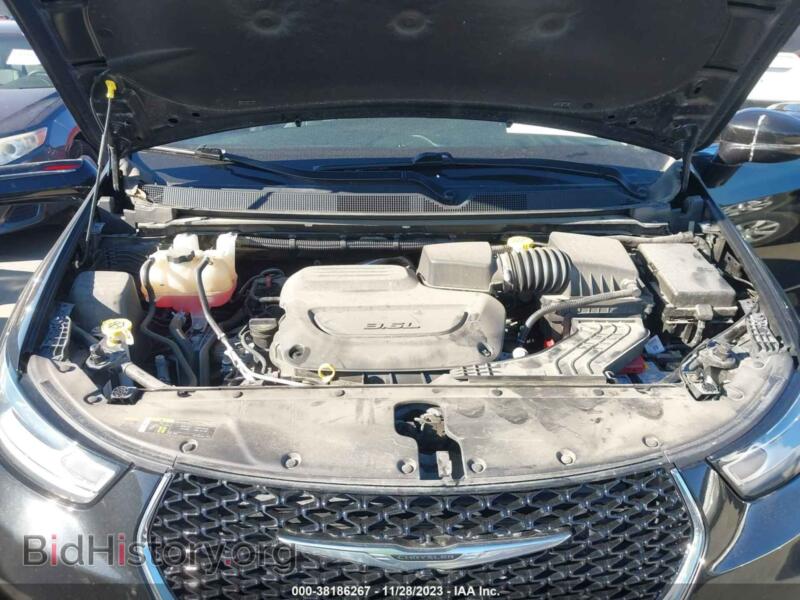 2022 Chrysler PACIFICA (VIN 2C4RC1BG1NR126105) — фото 10 из 16